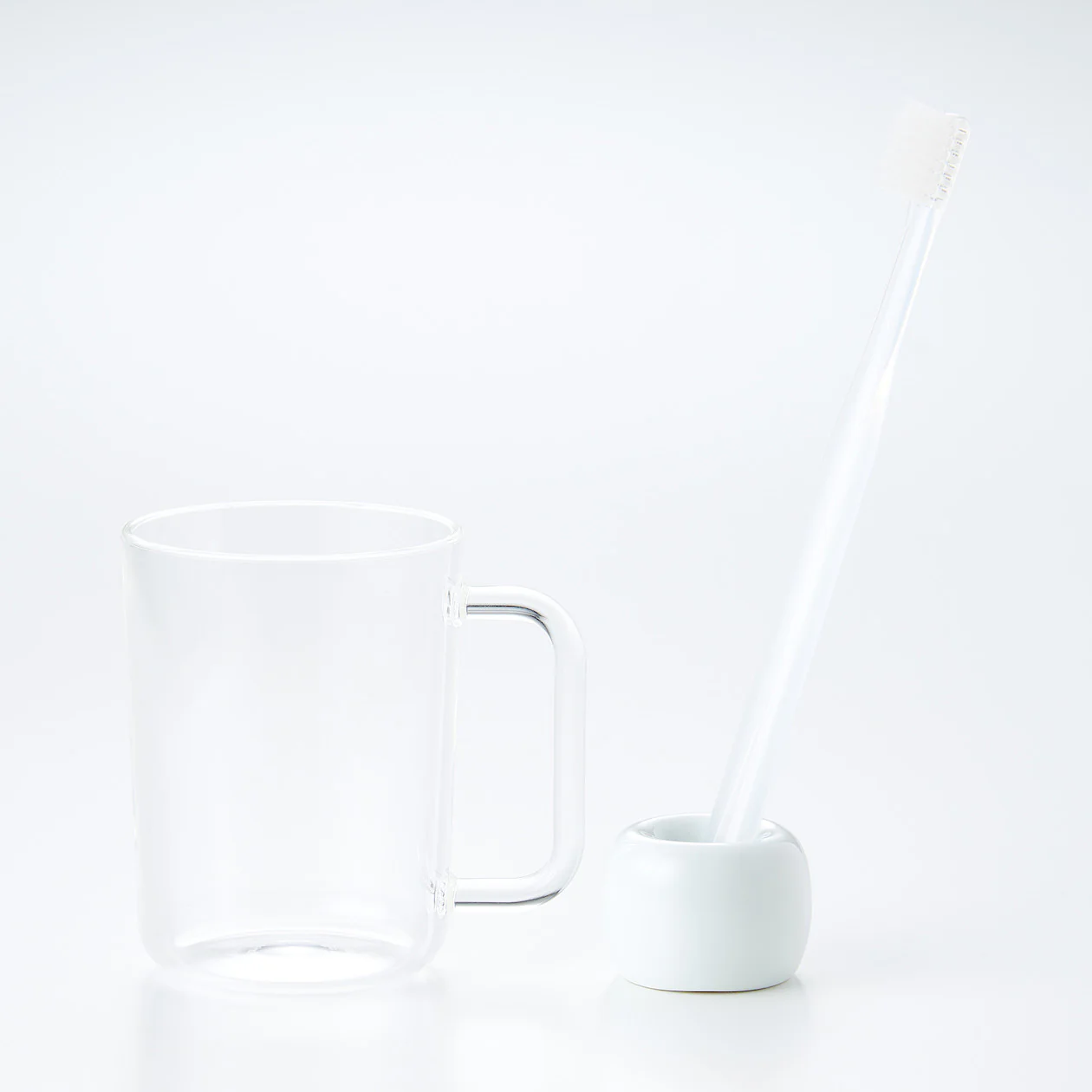 Acrylic Cup with Handle - Image 2