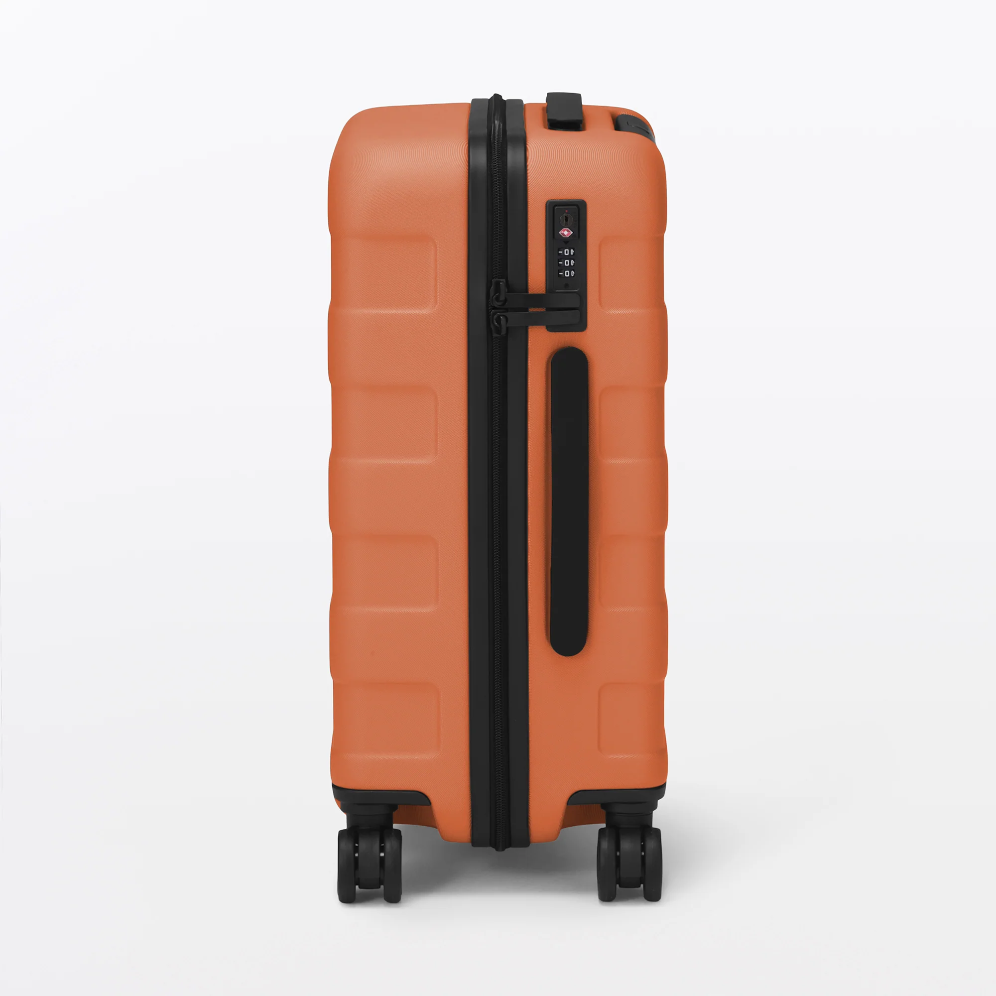Hard Shell Suitcase 36L | Carry-On - Image 18