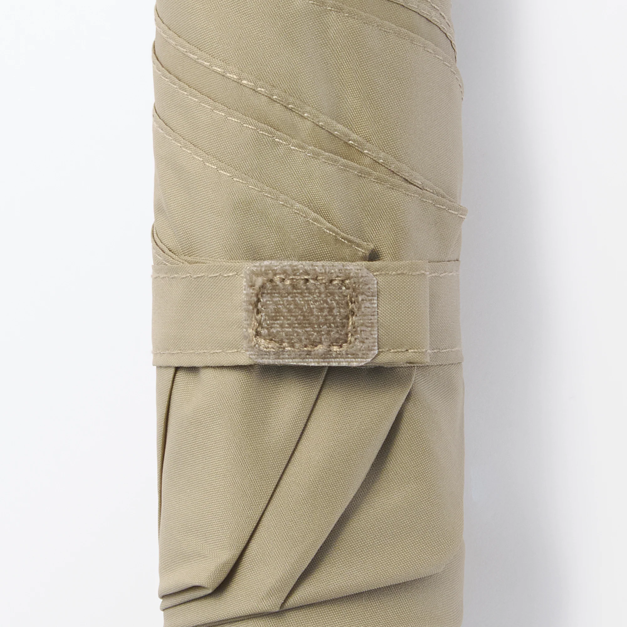 All Weather Light Weight Foldable Umbrella - Image 5