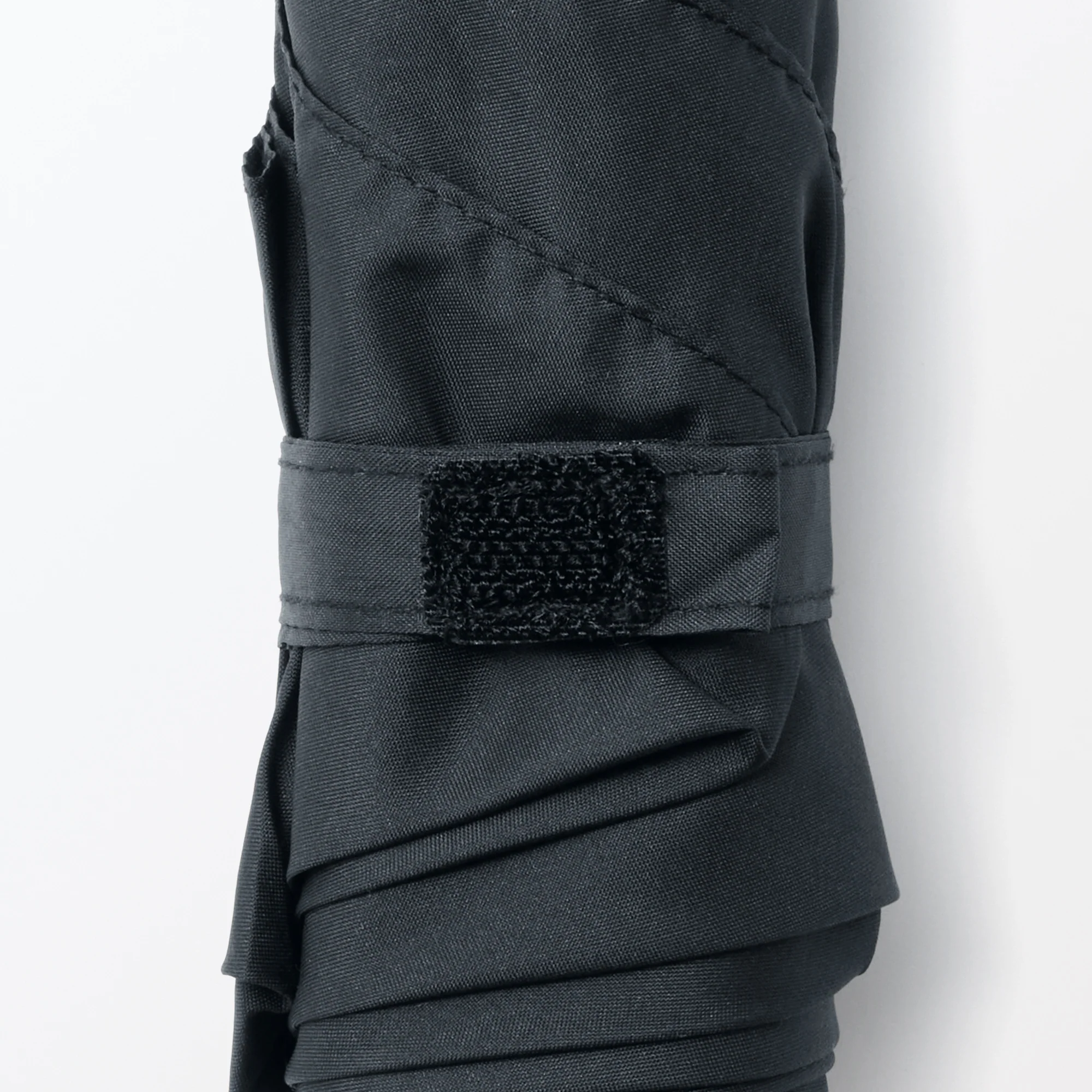 All-Weather Lightweight Foldable Umbrella - Image 24