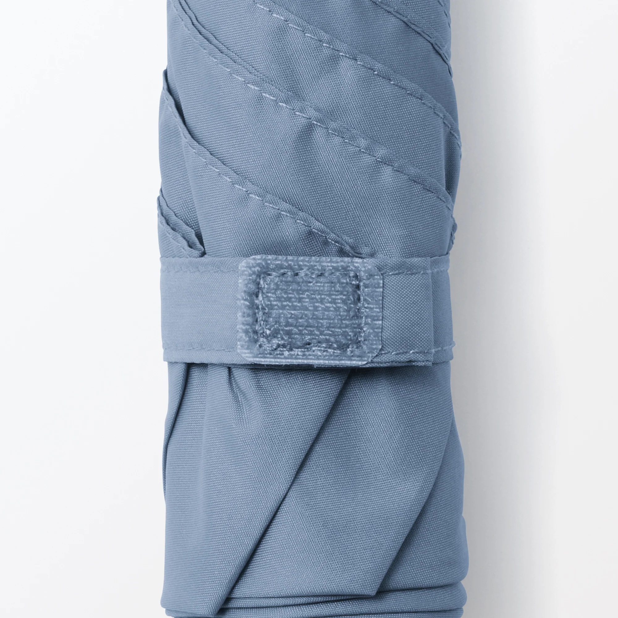 All-Weather Lightweight Foldable Umbrella - Image 4