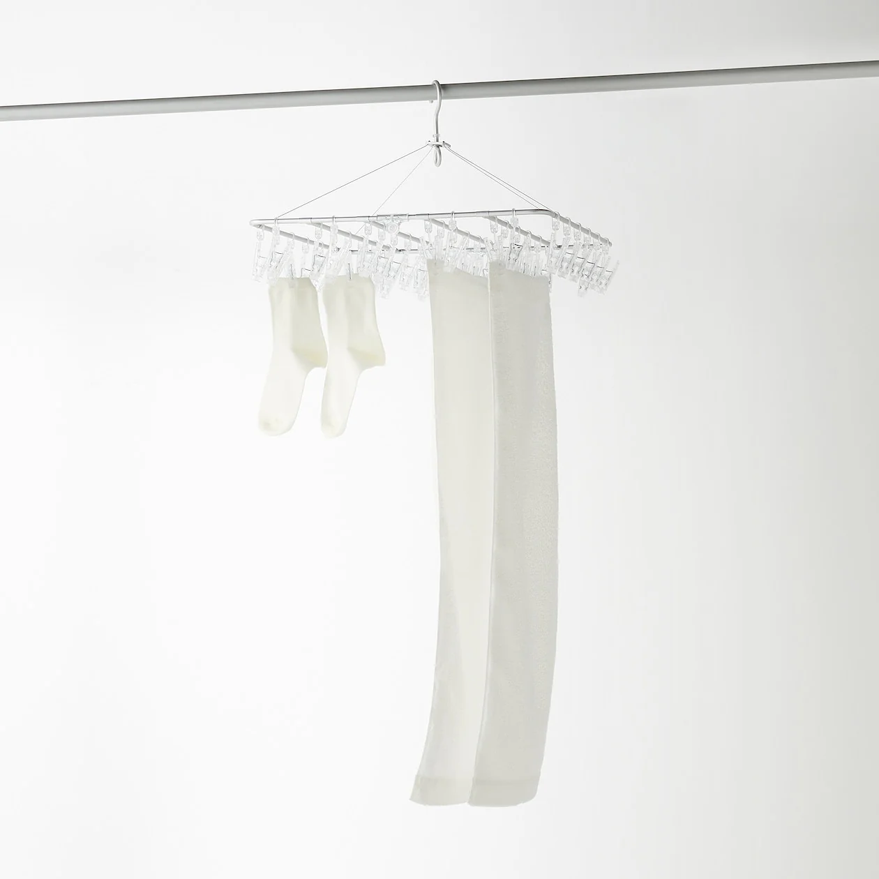 Aluminum Square Hanger with Pegs - Image 7