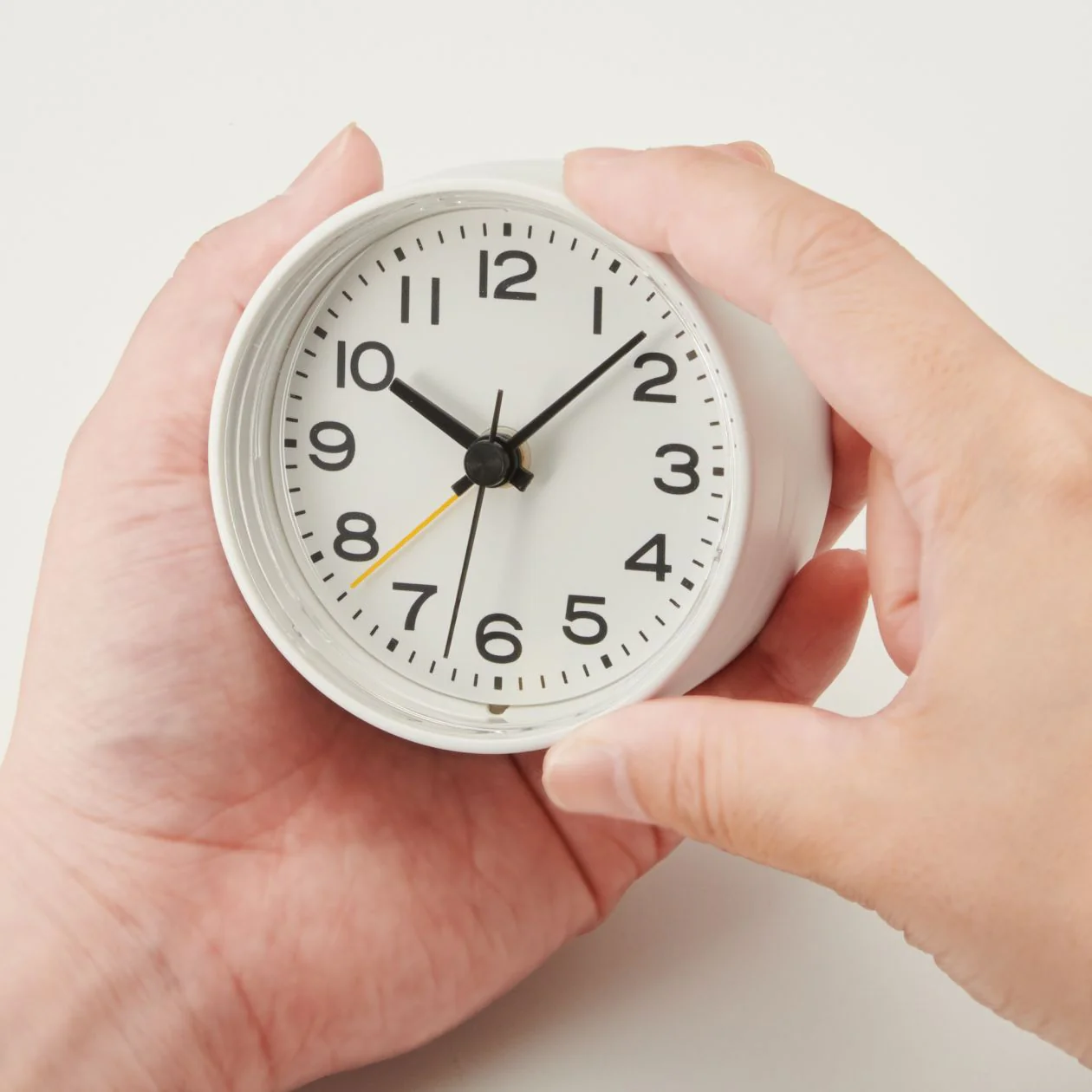 Analog Alarm Clock - Image 4