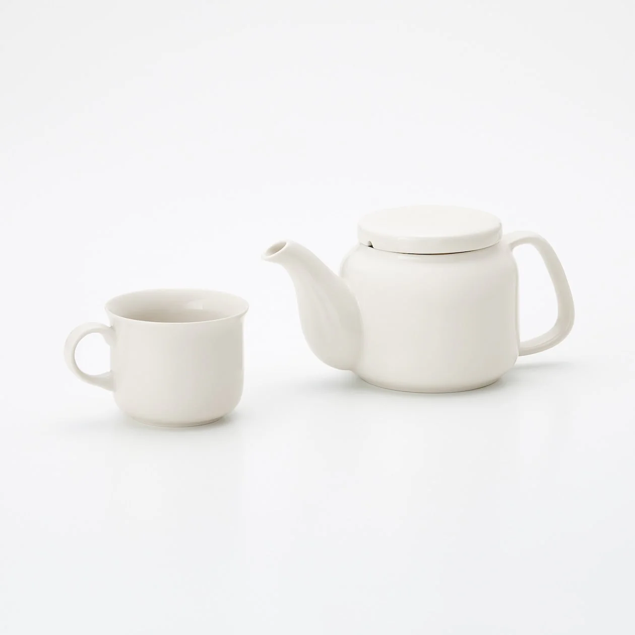 Beige Porcelain Tea Pot - Image 3