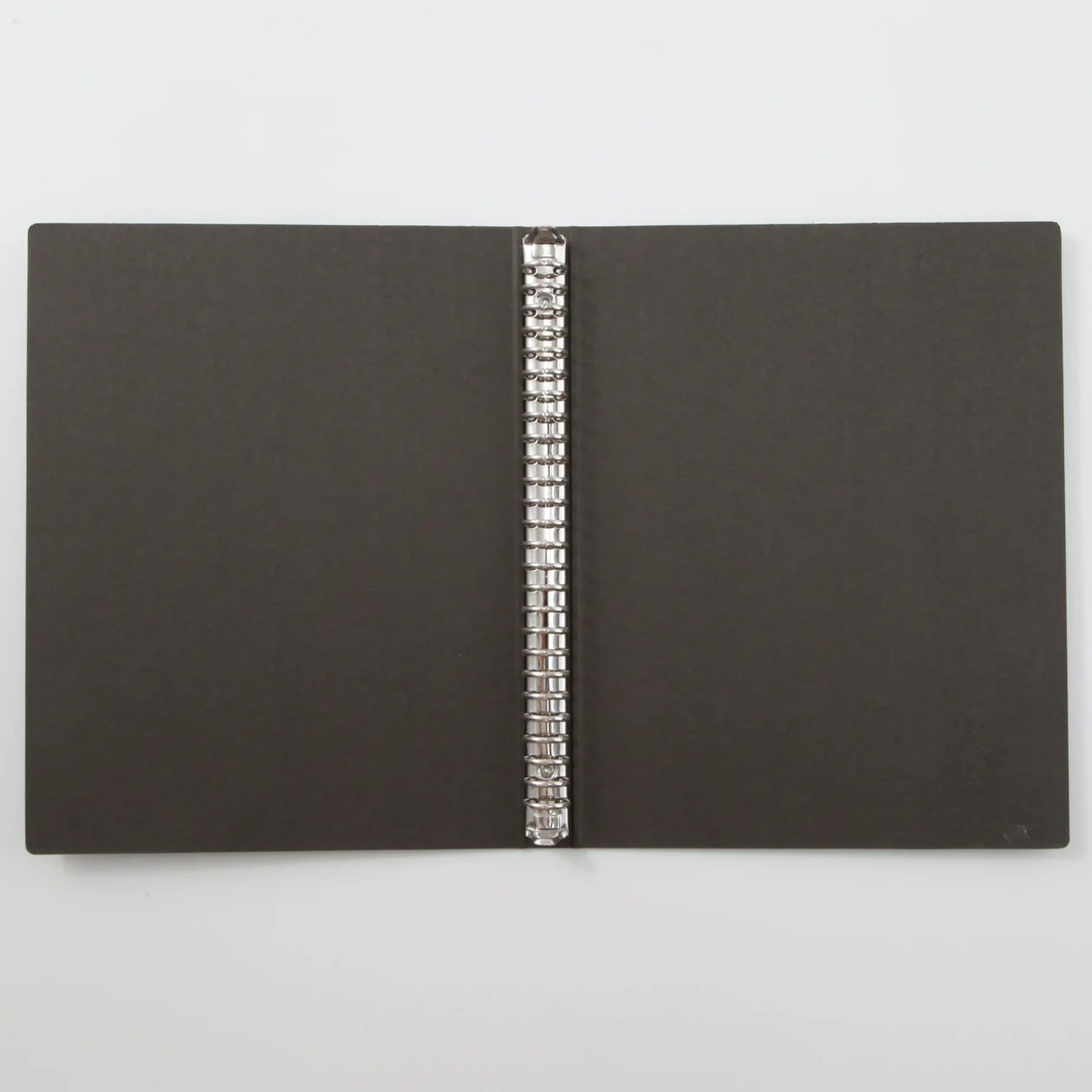 Kraft Paper Binder - B5 - 26 Rings - Image 7