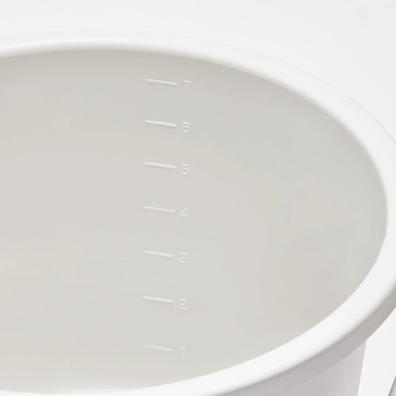 Bucket with Lid - Image 5