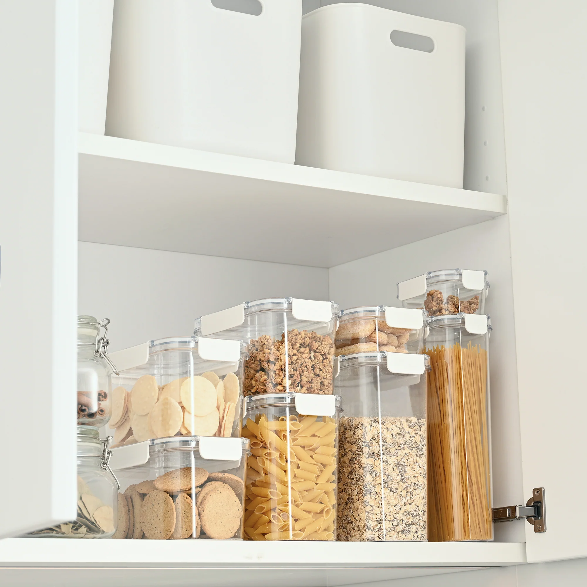 Clear Storage Container (990 ml) - Image 14