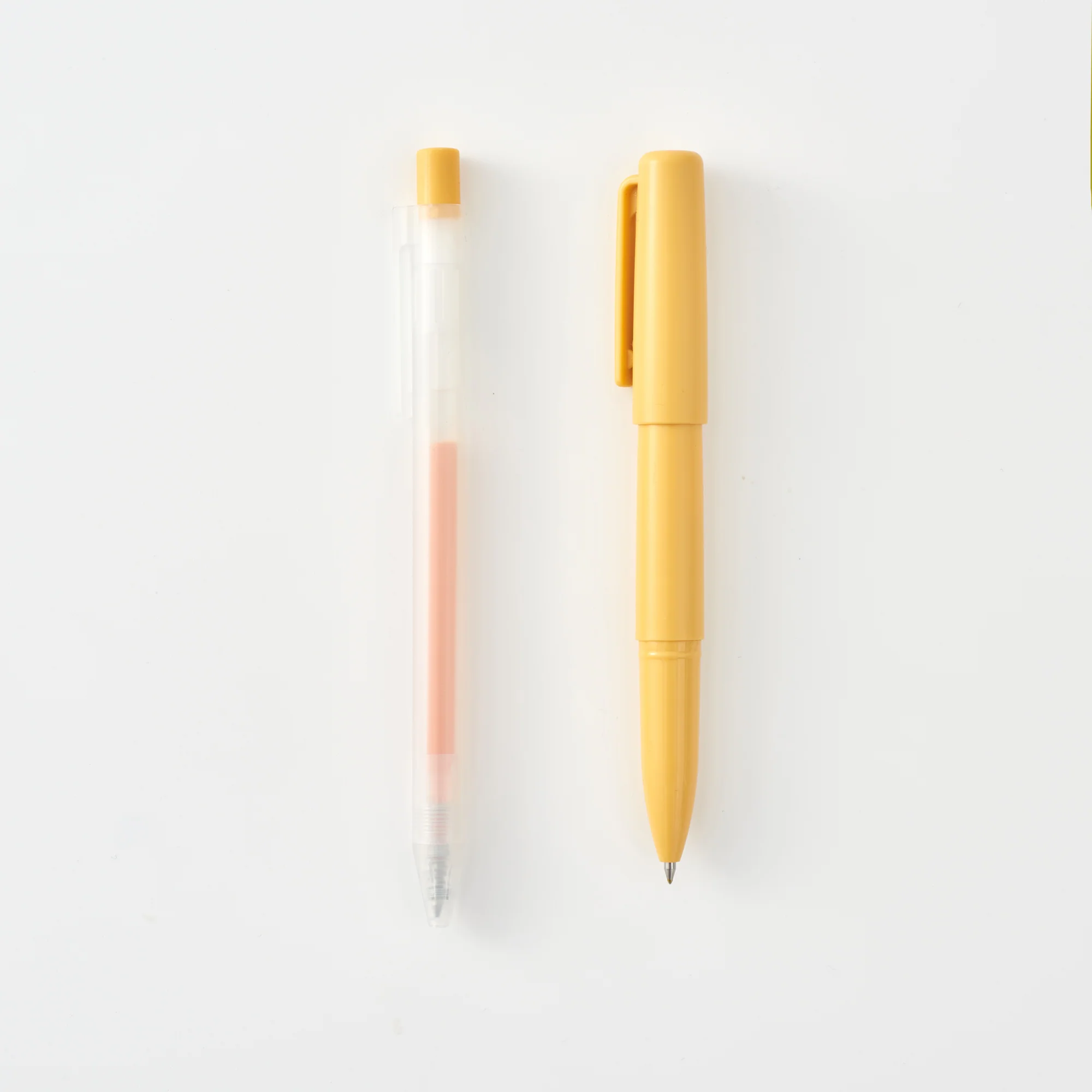 Compact Gel Ink Ballpoint Pen Cap Type 0.5 mm - Grey - Image 6