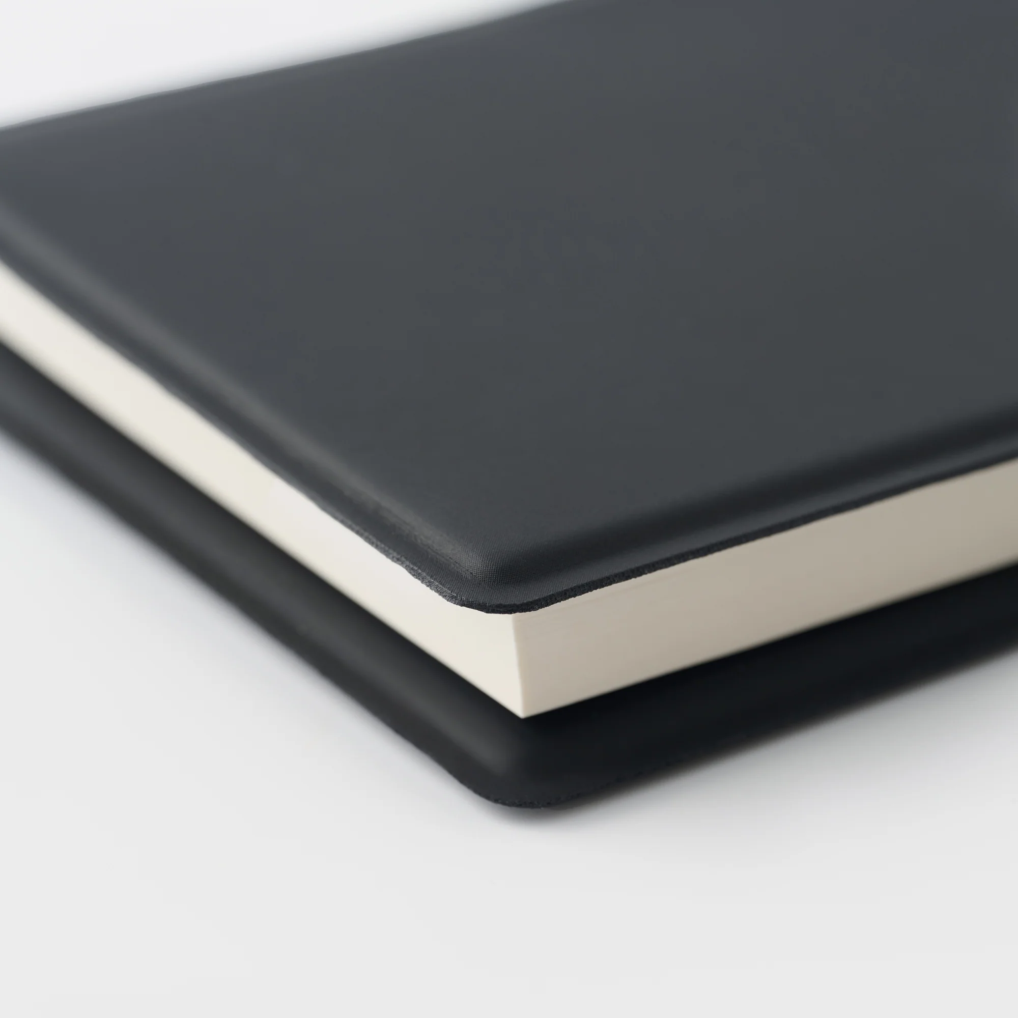 Compact Notebook A7 - Black - Image 3
