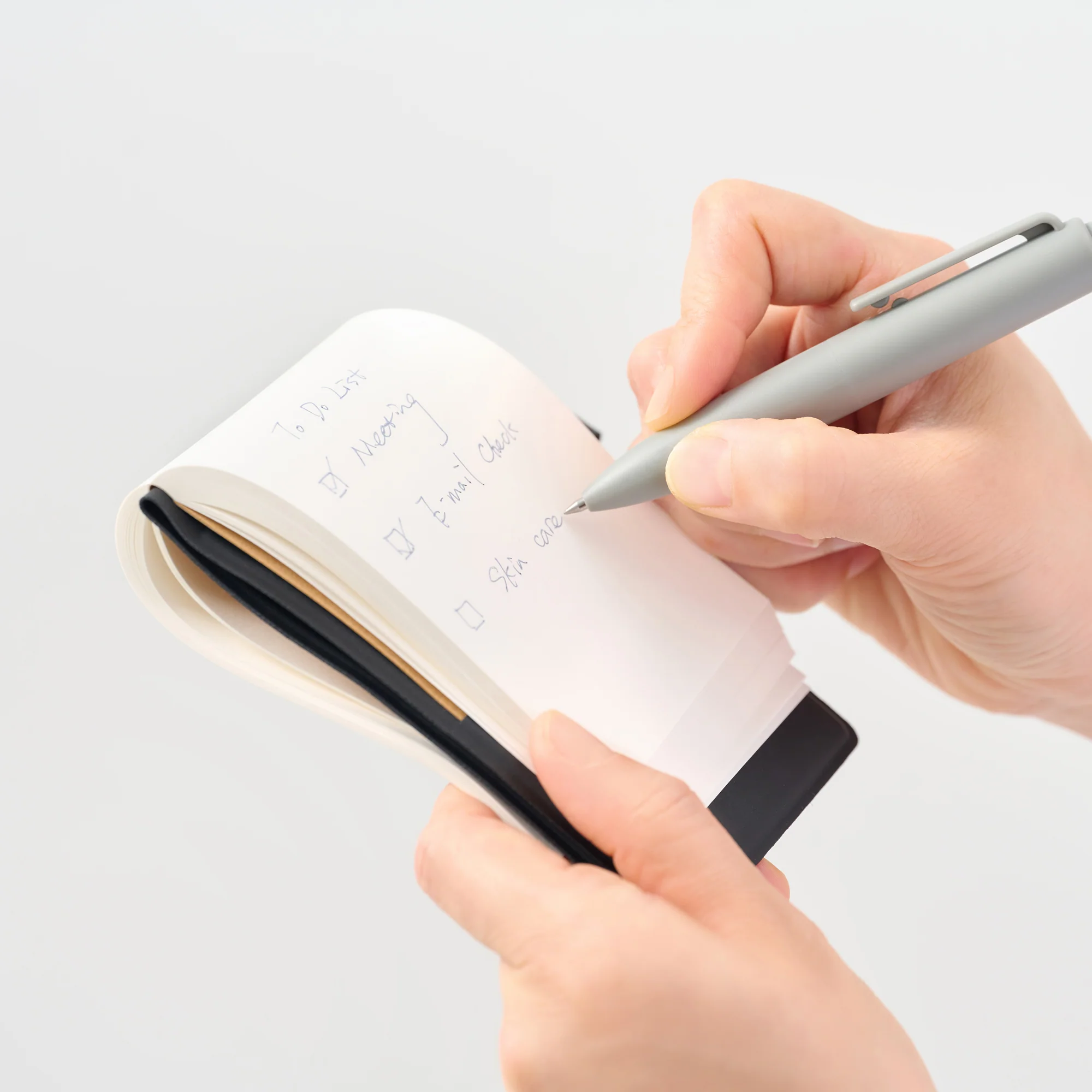 Compact Notebook A7 - Pink - Image 8
