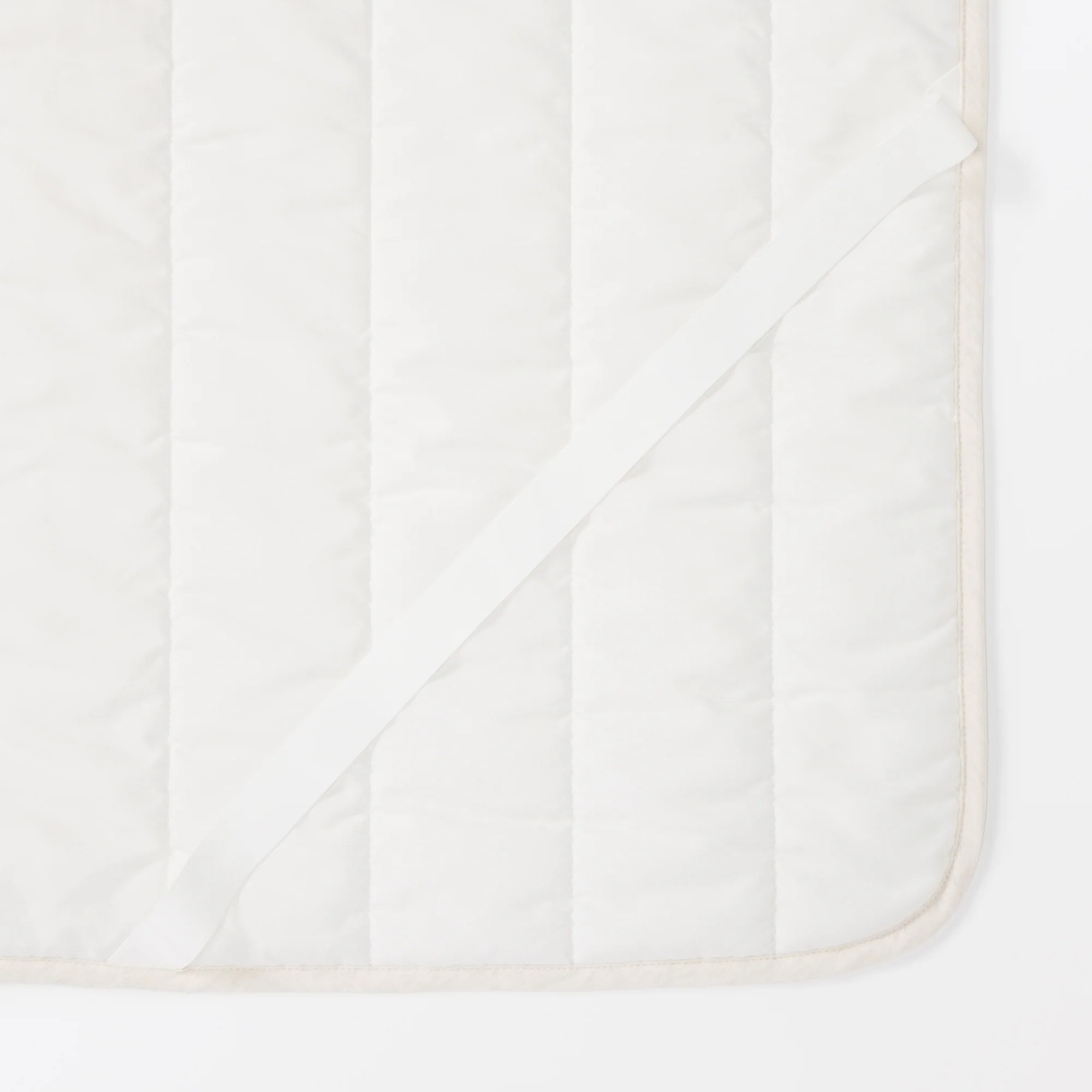 Cool Touch Quilted Pad - Single - Image 4