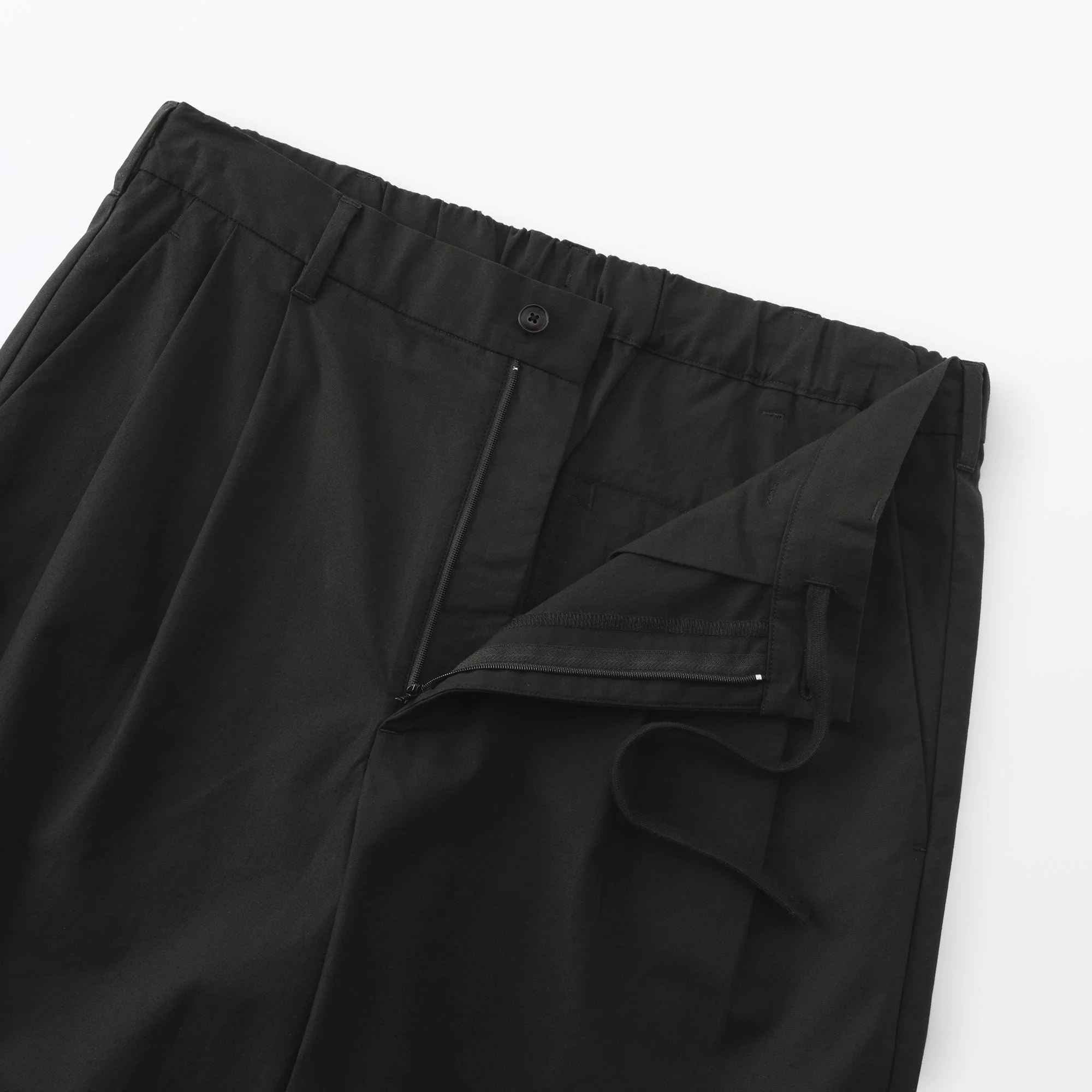 Cool Touch Shorts - Image 18