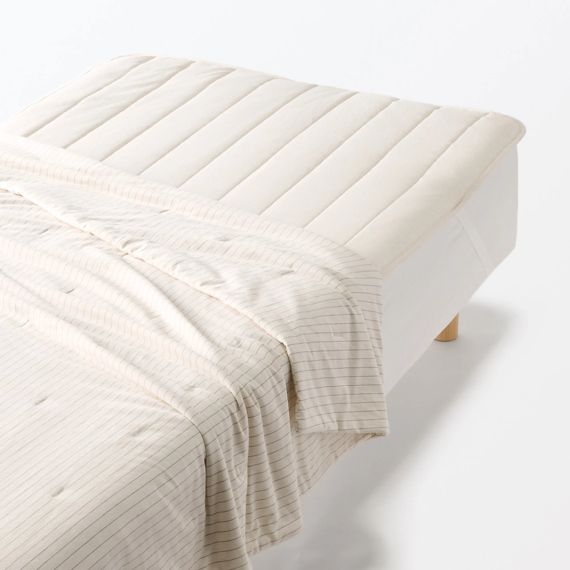 Cotton Cool Touch Thin Duvet - Double - Image 3