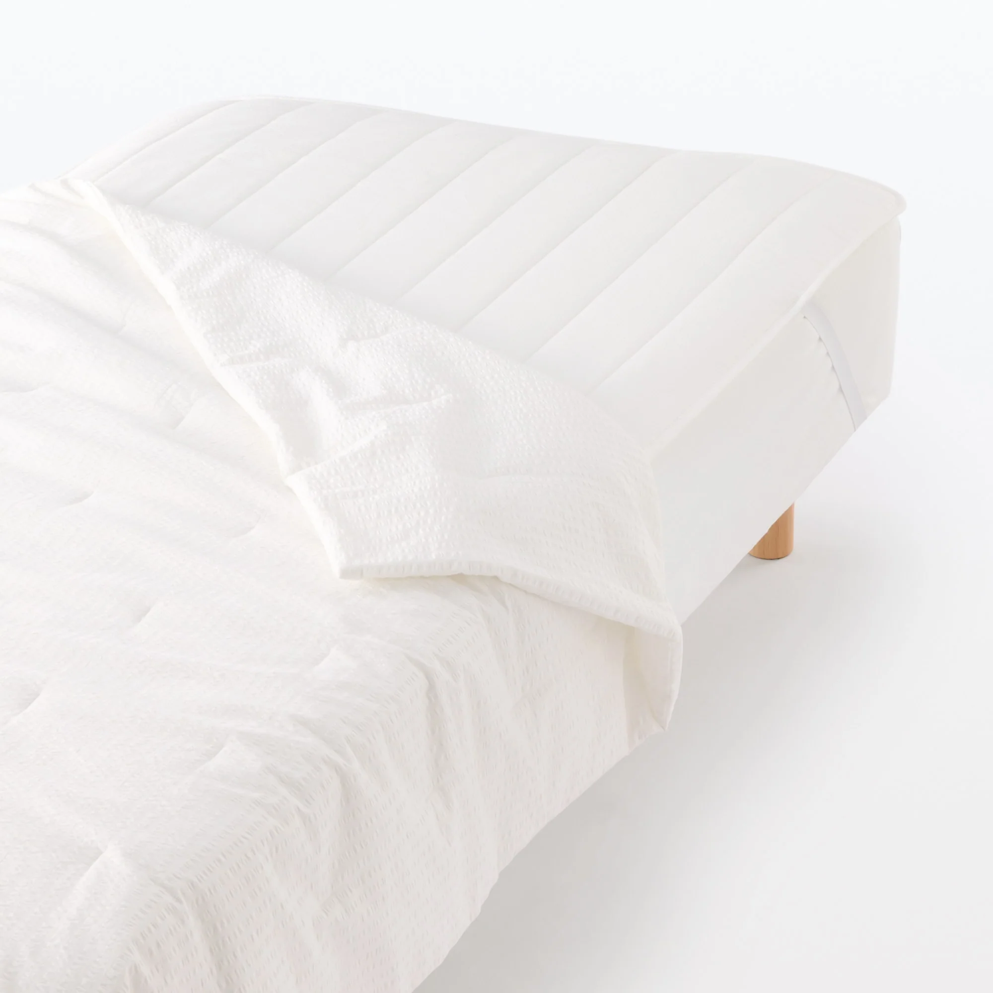 Cotton Seersucker Quilted Pad - Queen - Image 8