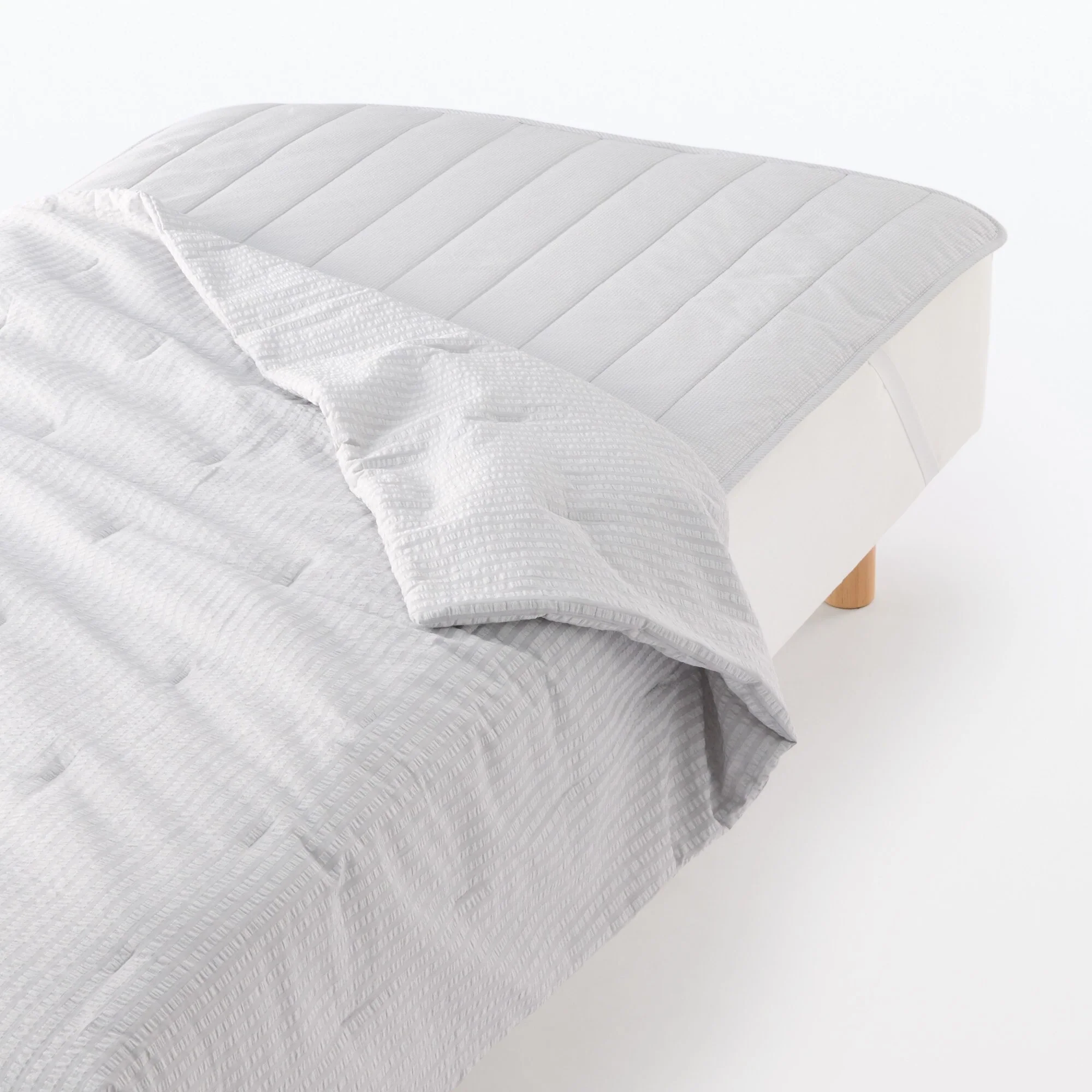 Cotton Seersucker Quilted Pad - Single - Image 10