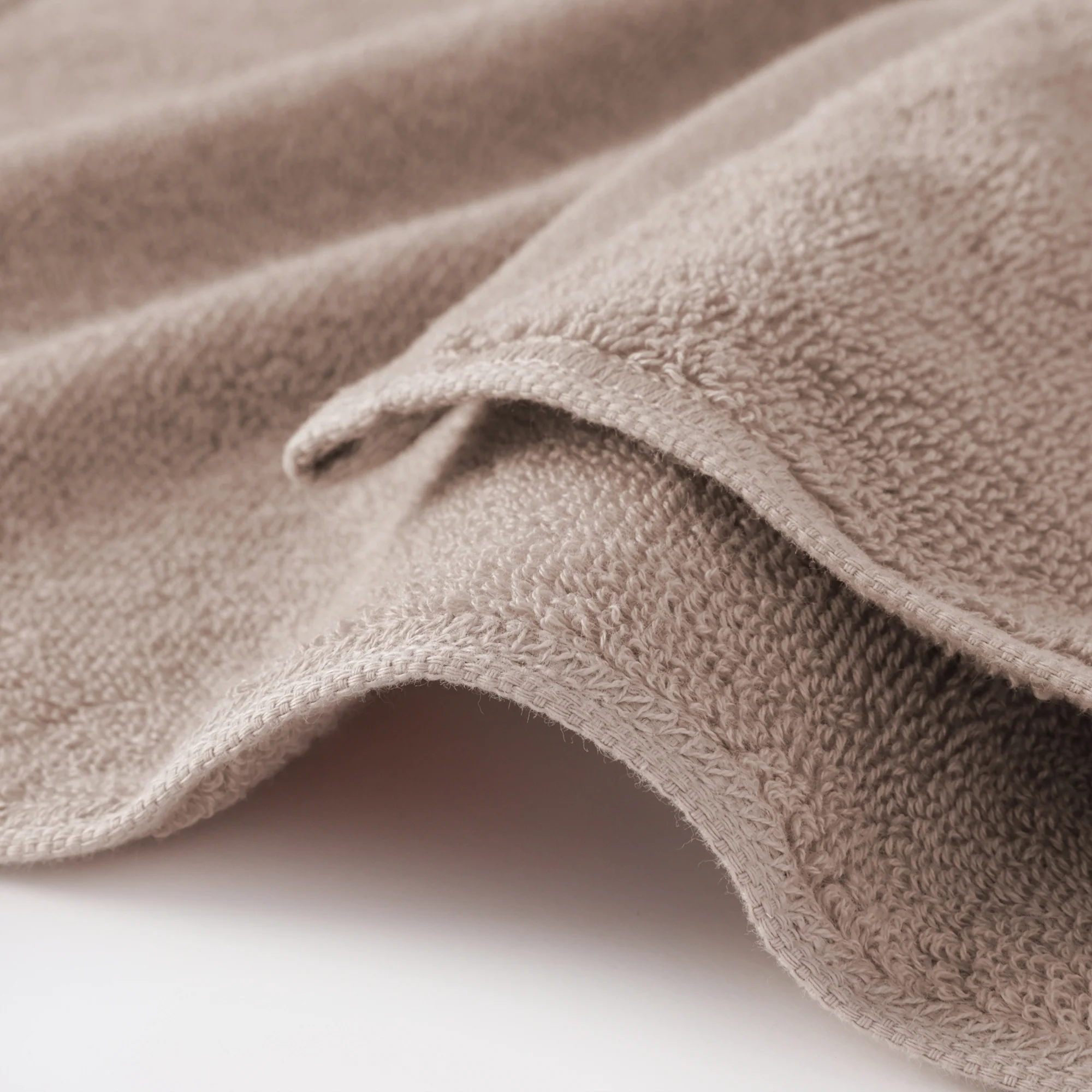 Twin Pile Hand Towel - Image 2