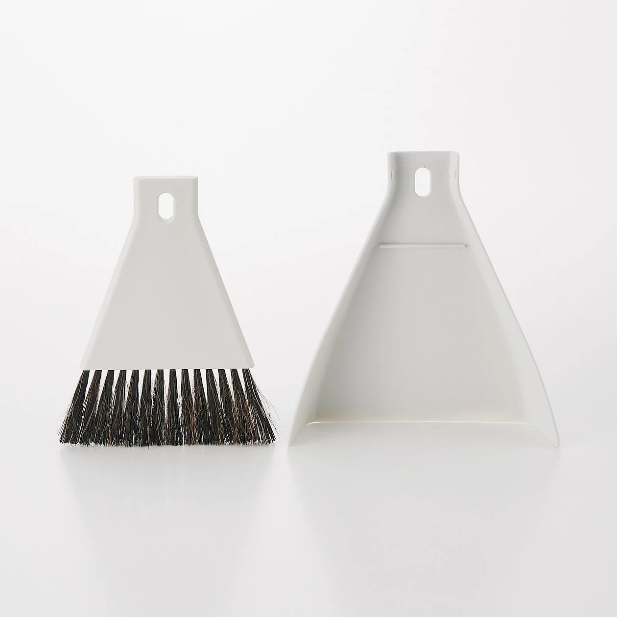 Desk Broom with Dustpan - Image 5