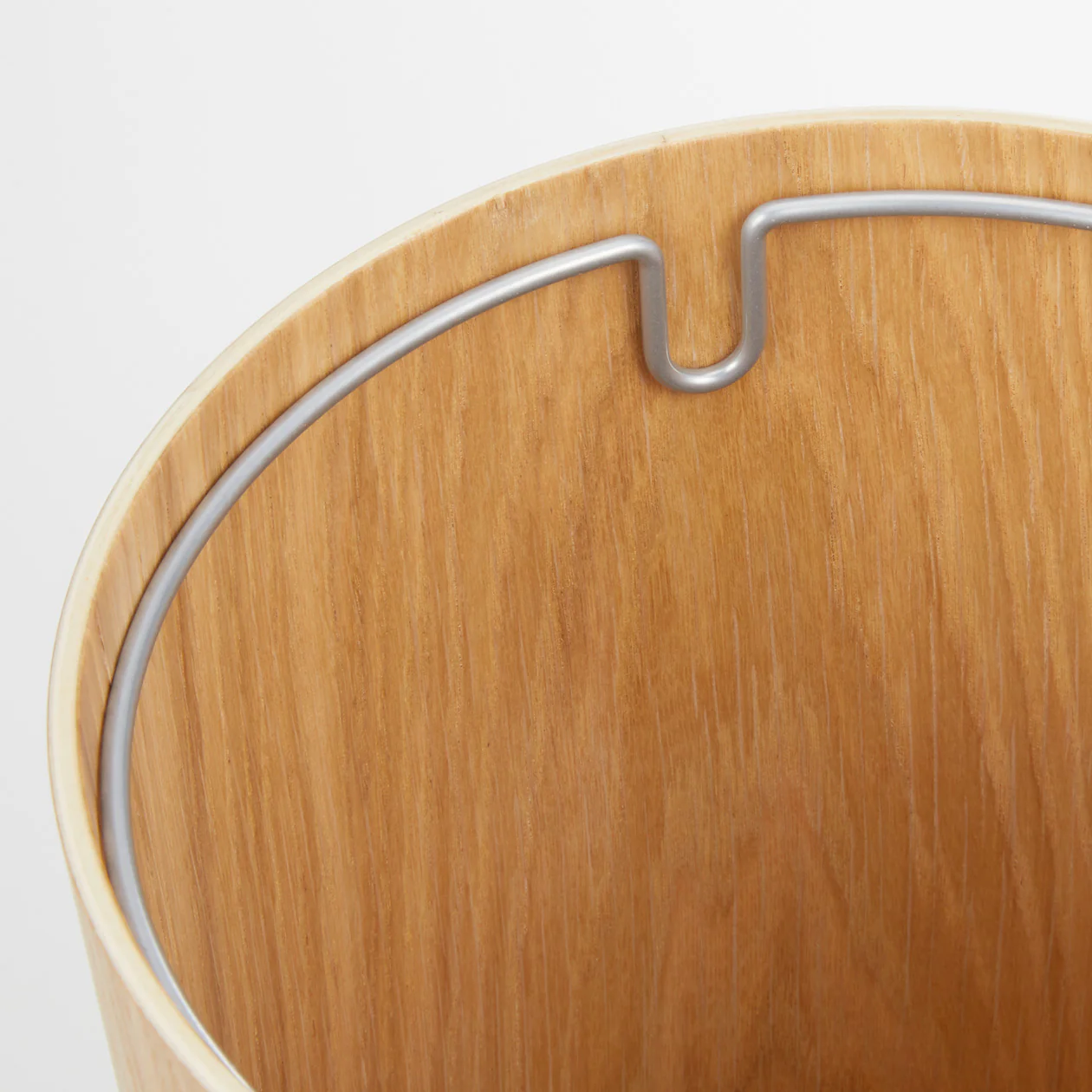 Dust Bin with Wire Frame (Round) - No Lid - Image 5