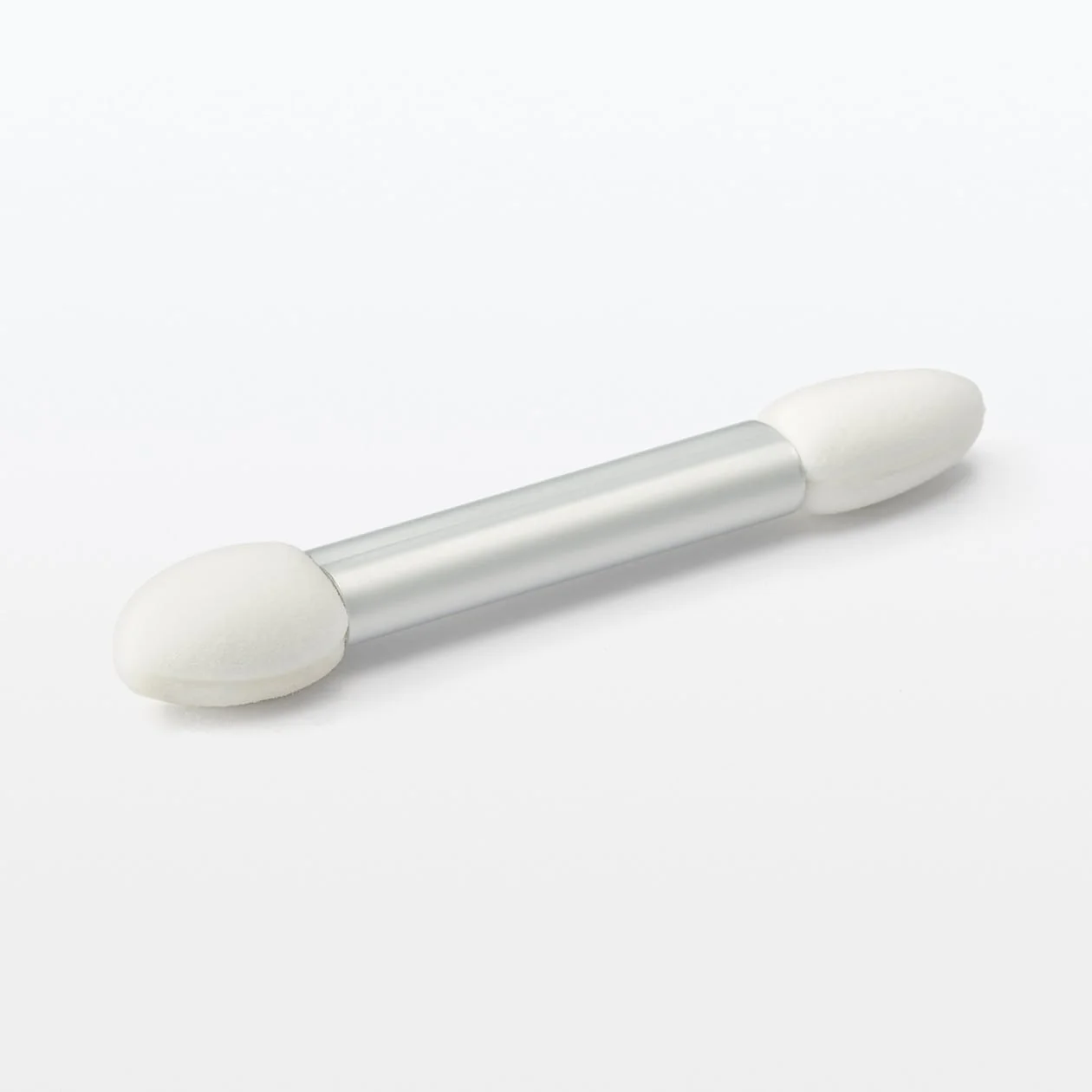 Eye Shadow Sponge for Case - Image 3