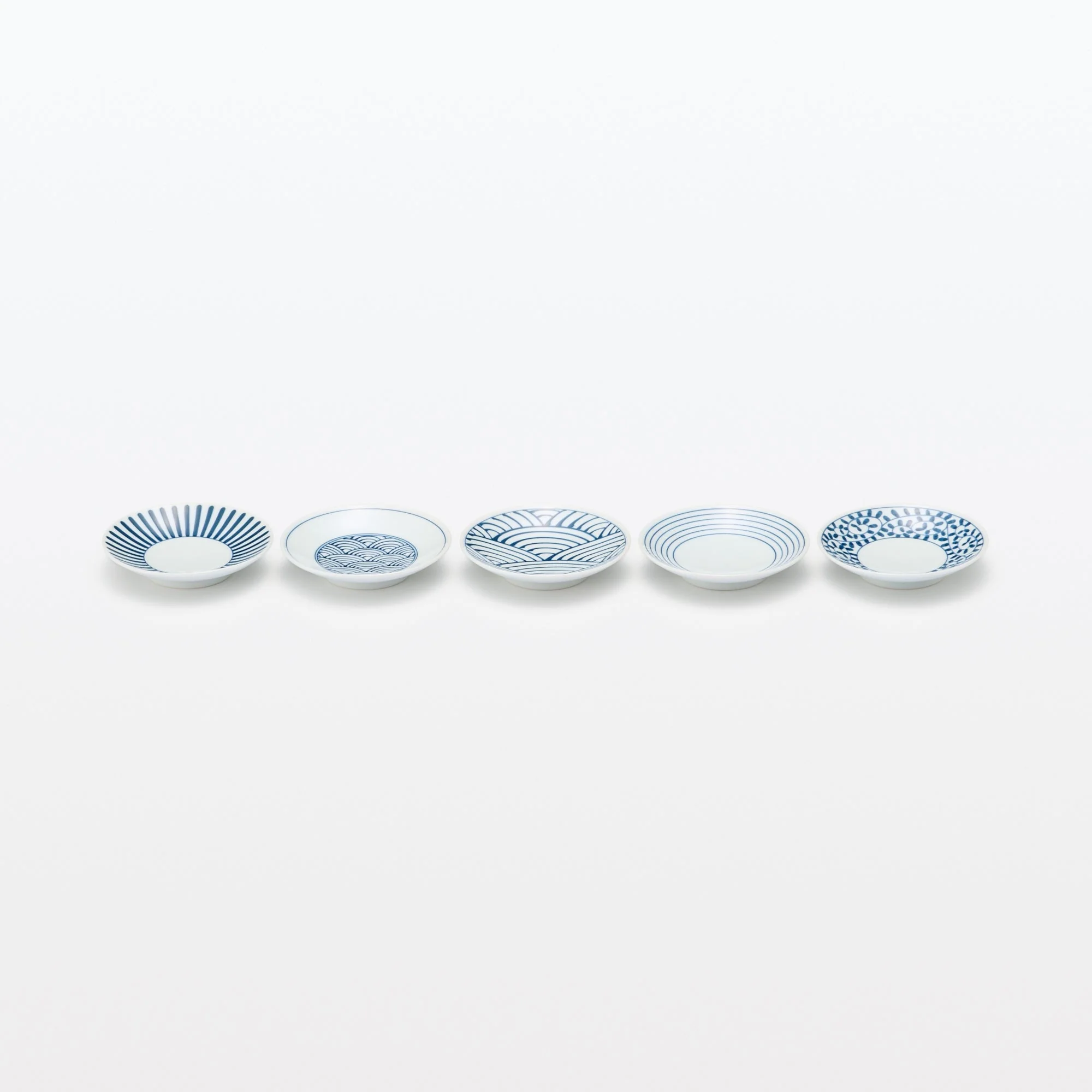 Hasami Ware Small Plate - Stripes Pattern - Image 8