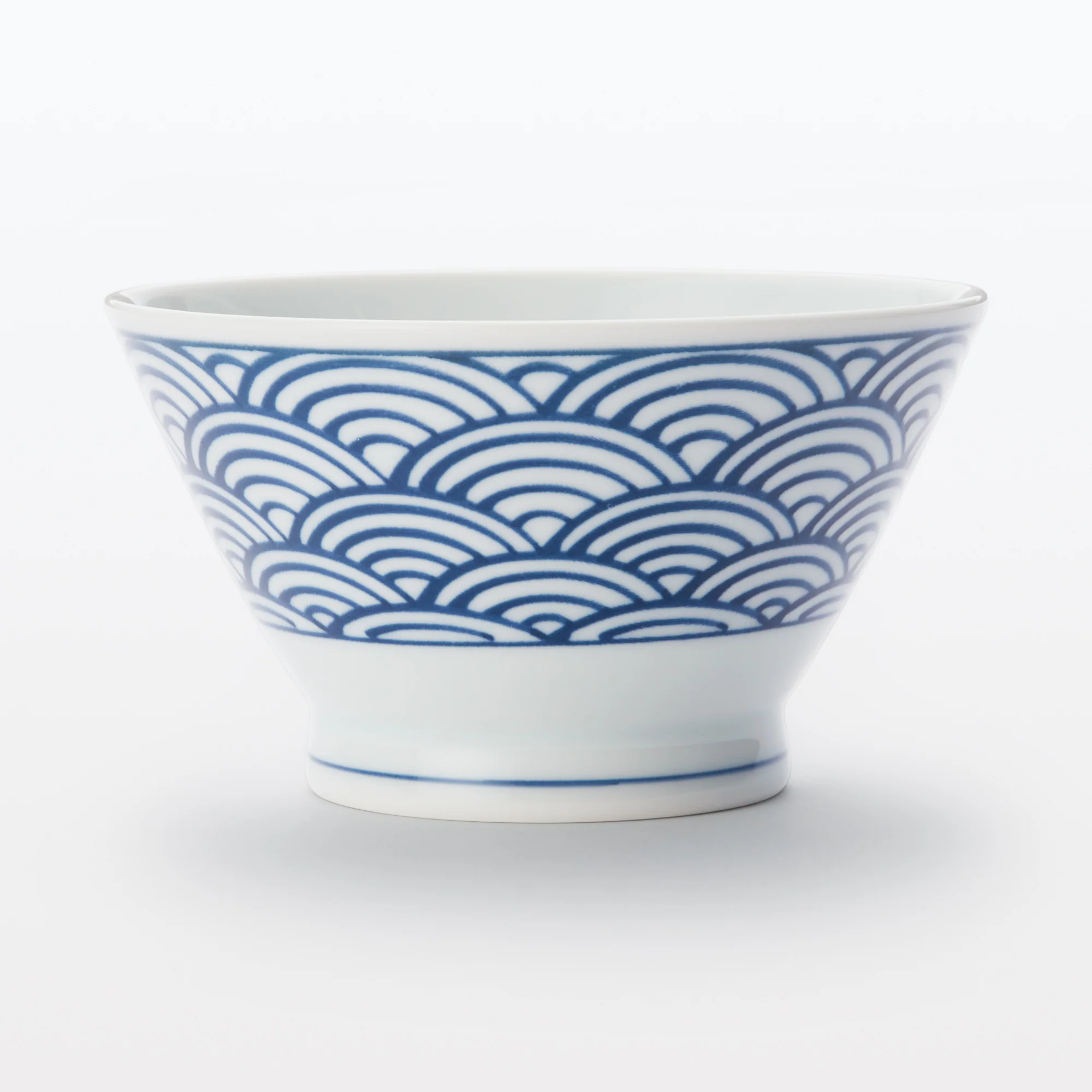 Hasami Ware Rice Bowl - Large Wave Pattern - Image 2