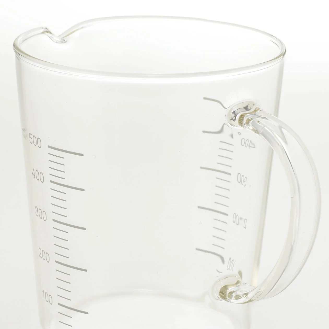 Heat Resistant Glass Measuring Cup 500mL - Image 4