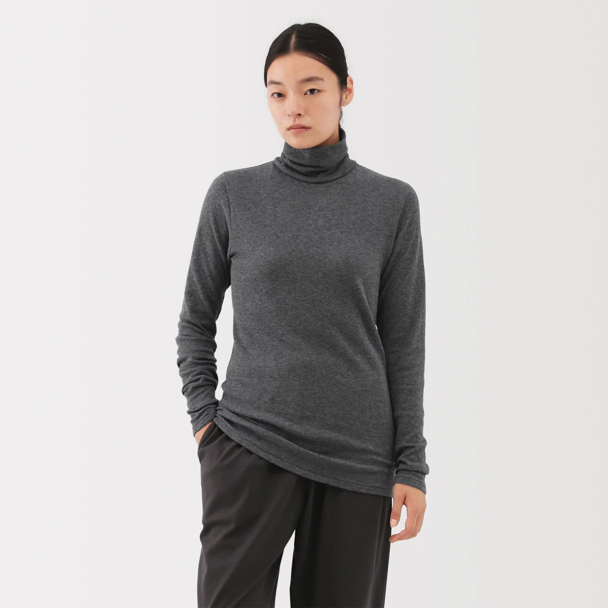 Labo Cotton Cashmere Turtleneck T-Shirt - Image 3