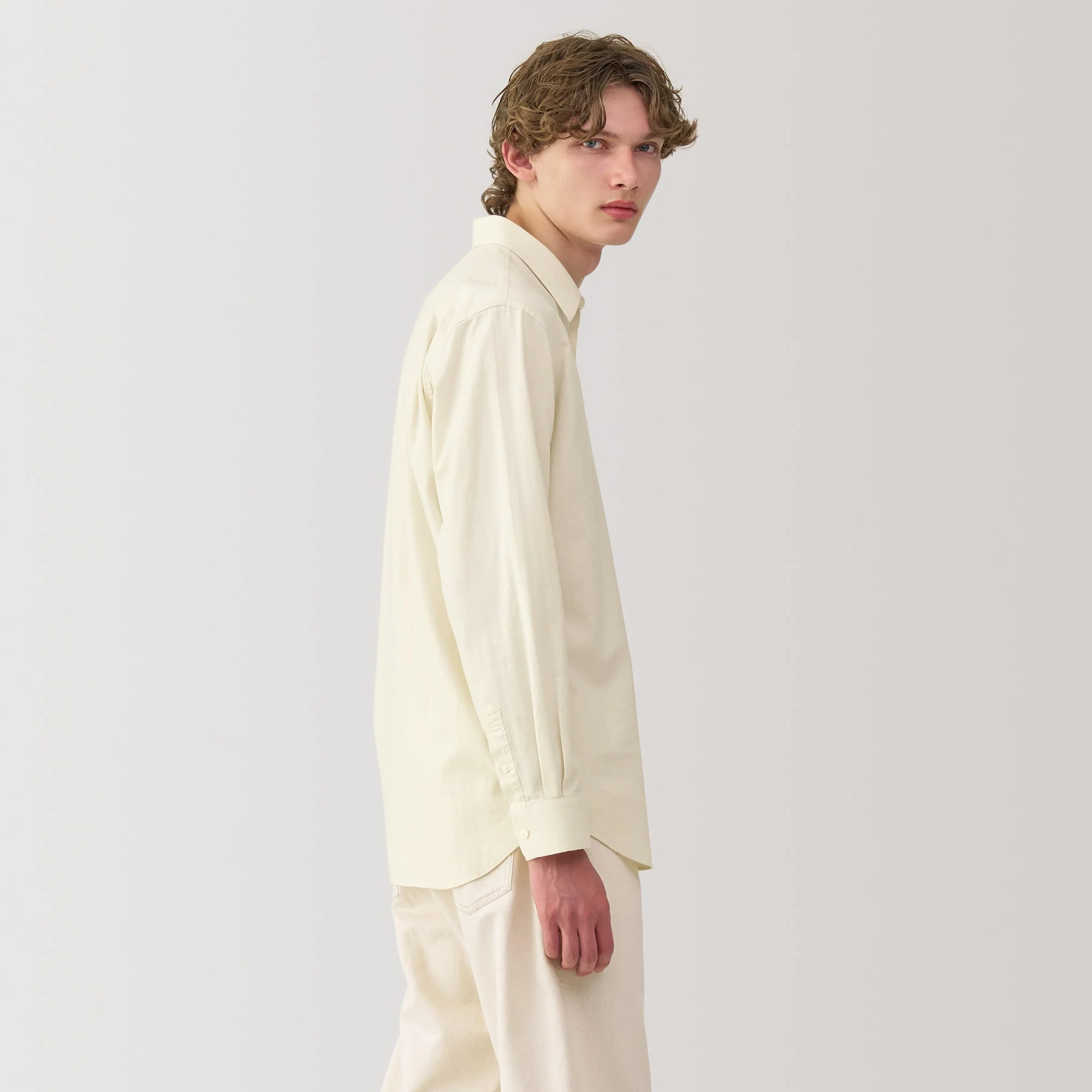 Labo Men's Brushed Cotton Twill Regular Collar Shirt - Image 13