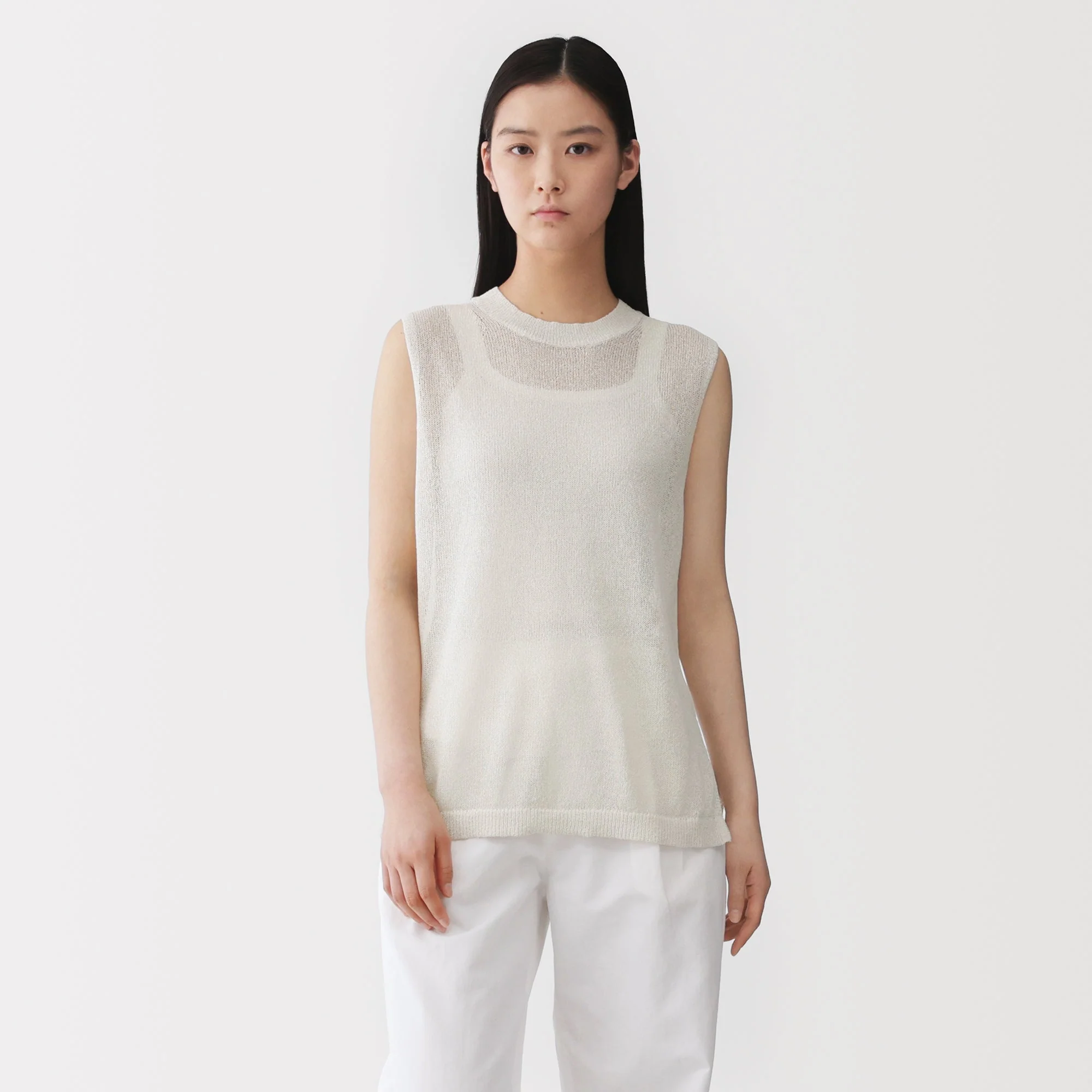 Labo Washi Blend Sleeveless Sweater