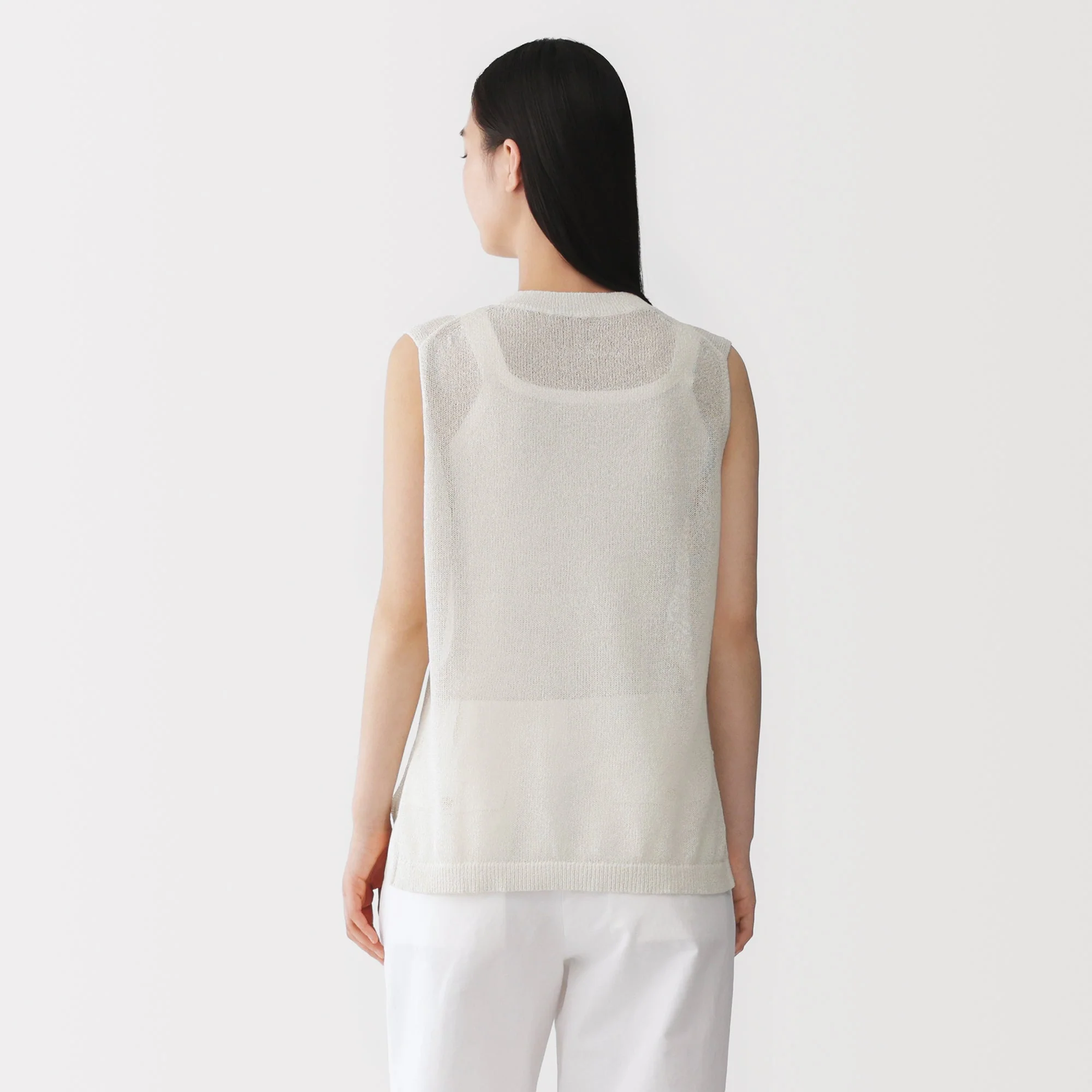 Labo Washi Blend Sleeveless Sweater - Image 15