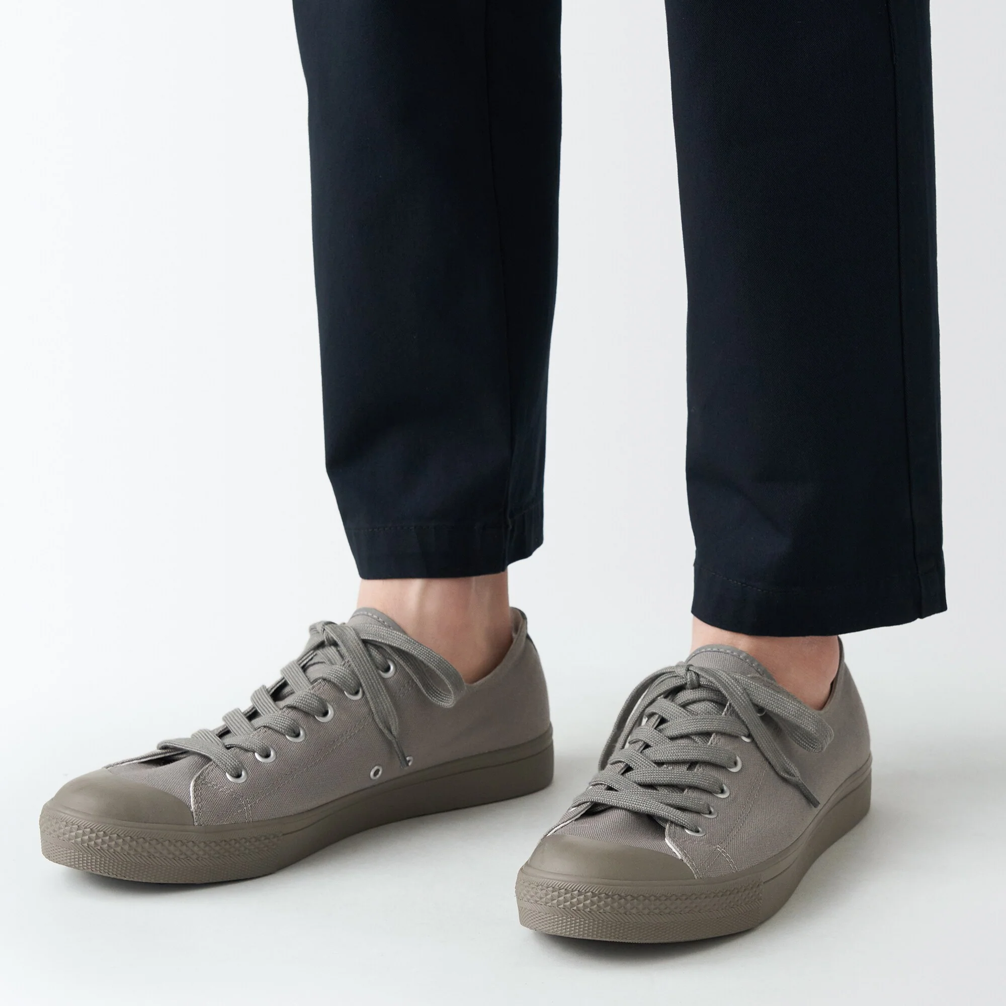 Less Tiring Sneakers Grey Pattern