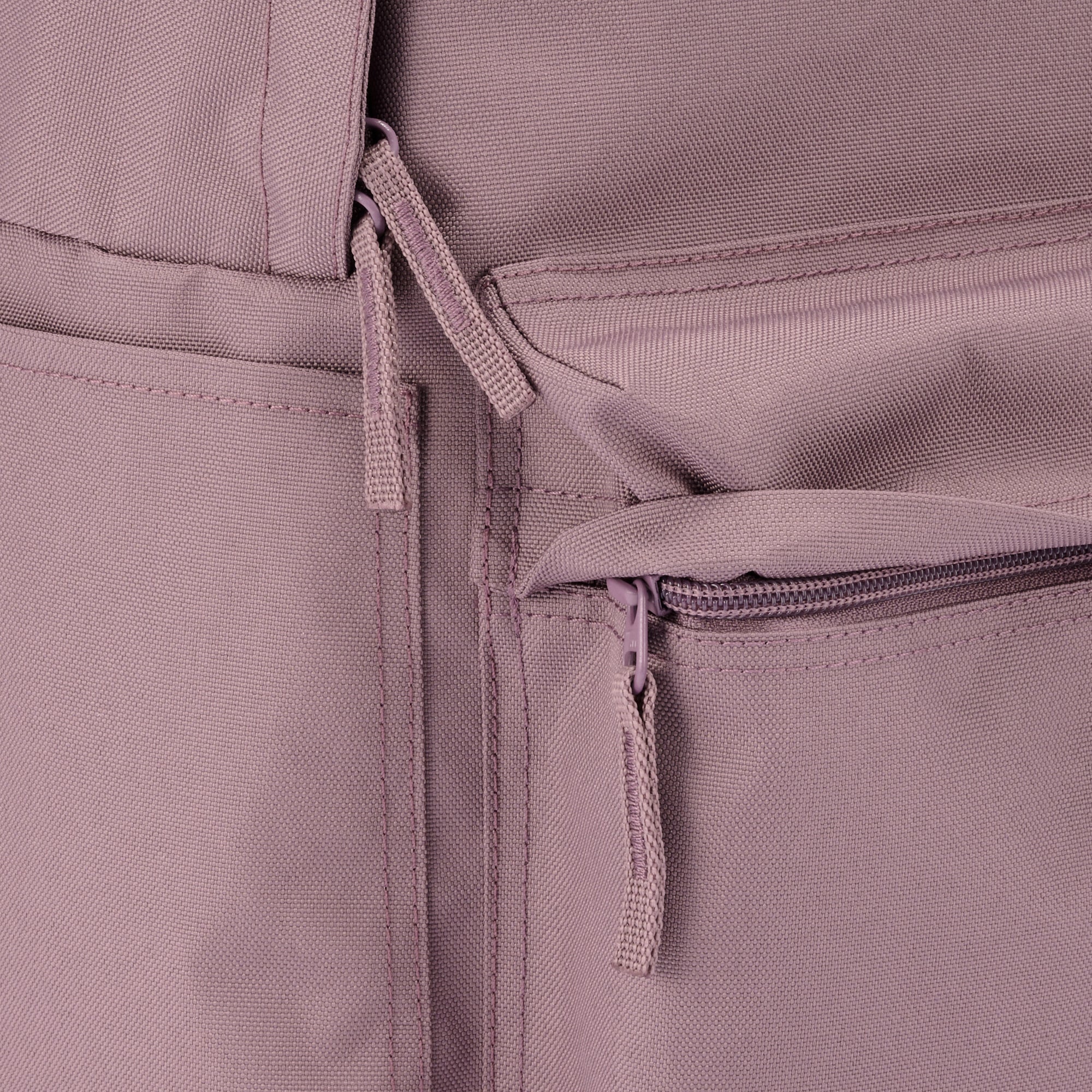 Less Tiring Water Repellent Backpack - Image 9