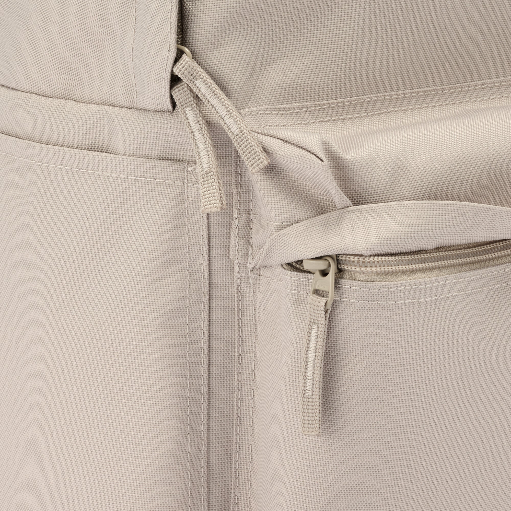 Less Tiring Water Repellent Backpack - Image 39