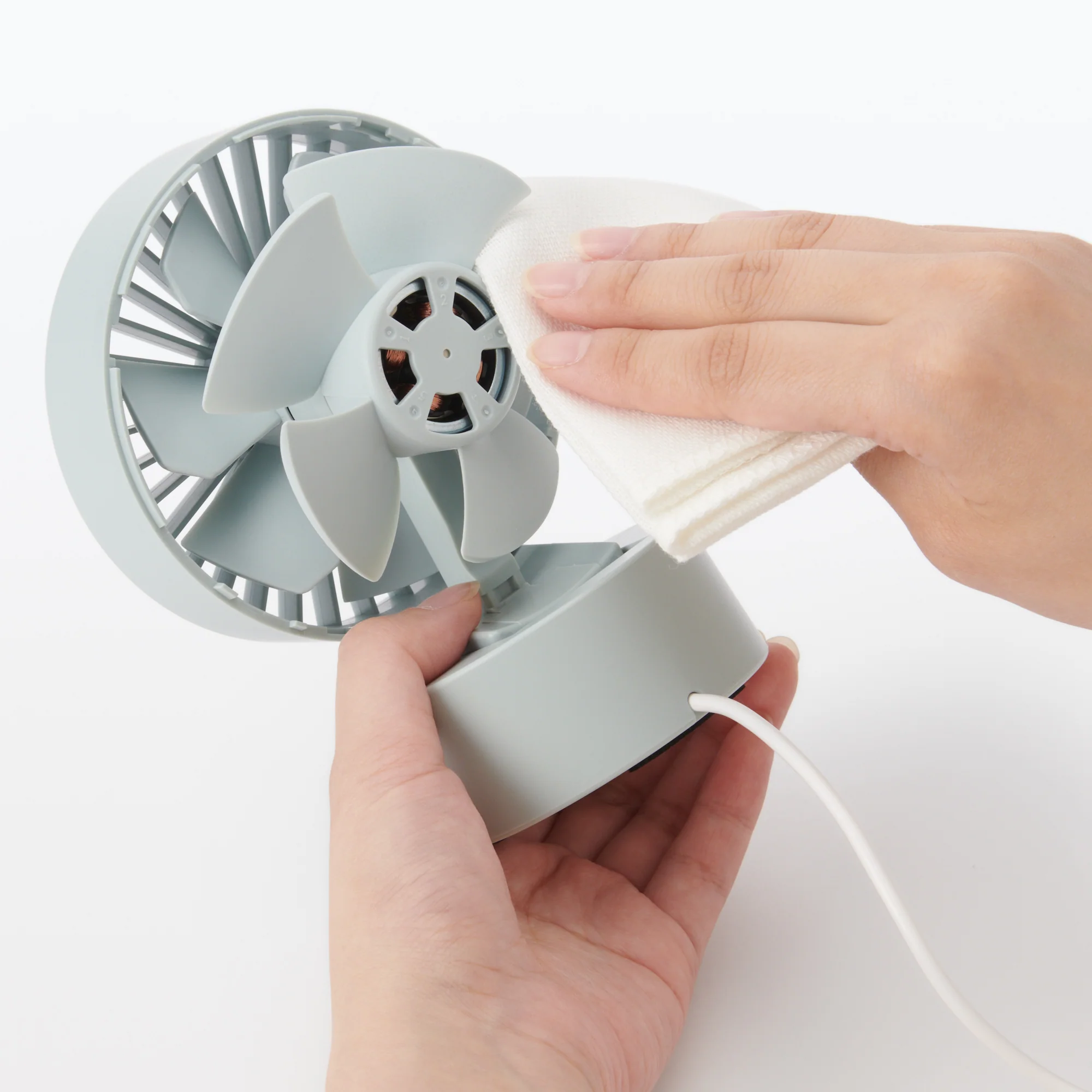 Low Noise USB Desk Fan - Image 15