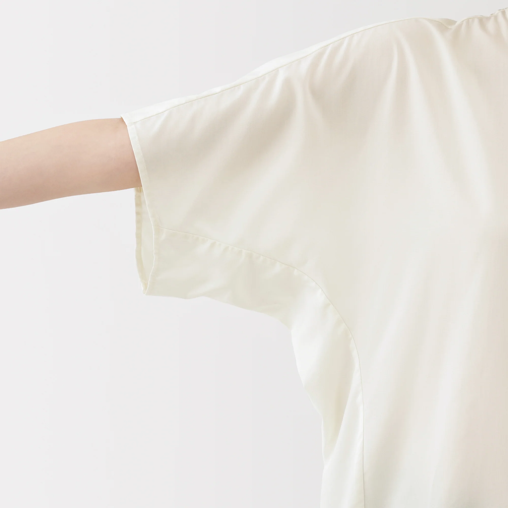 Lyocell Blend Half-Sleeve Blouse - Image 8