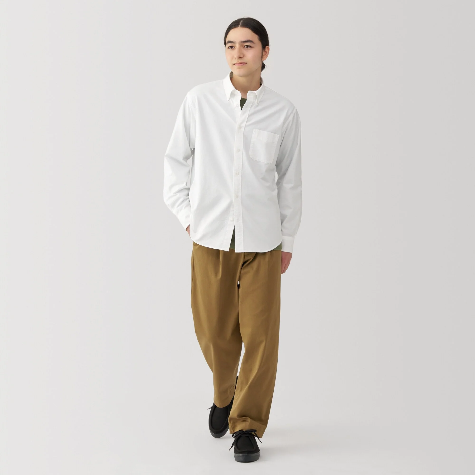 Men's Washed Oxford Button Down Long Sleeve Shirt - Image 12
