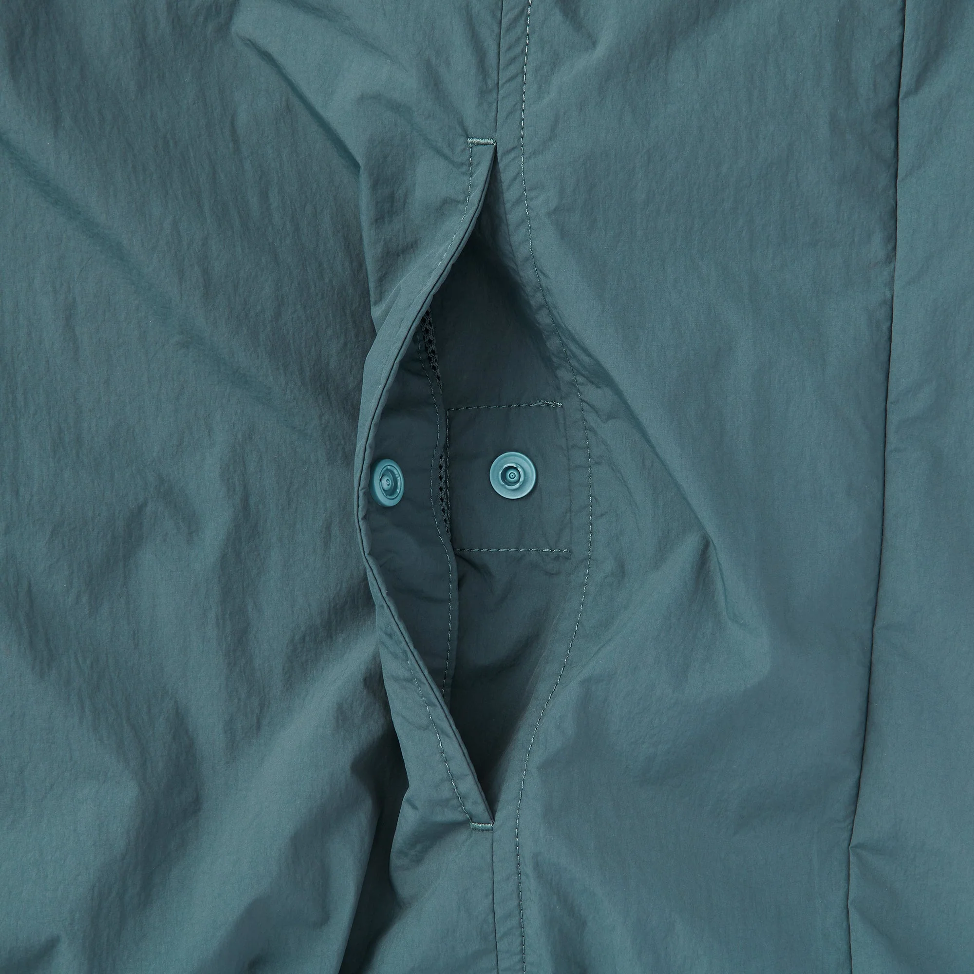 Men's Water Repellent Nylon Packable Windbreaker - Image 43