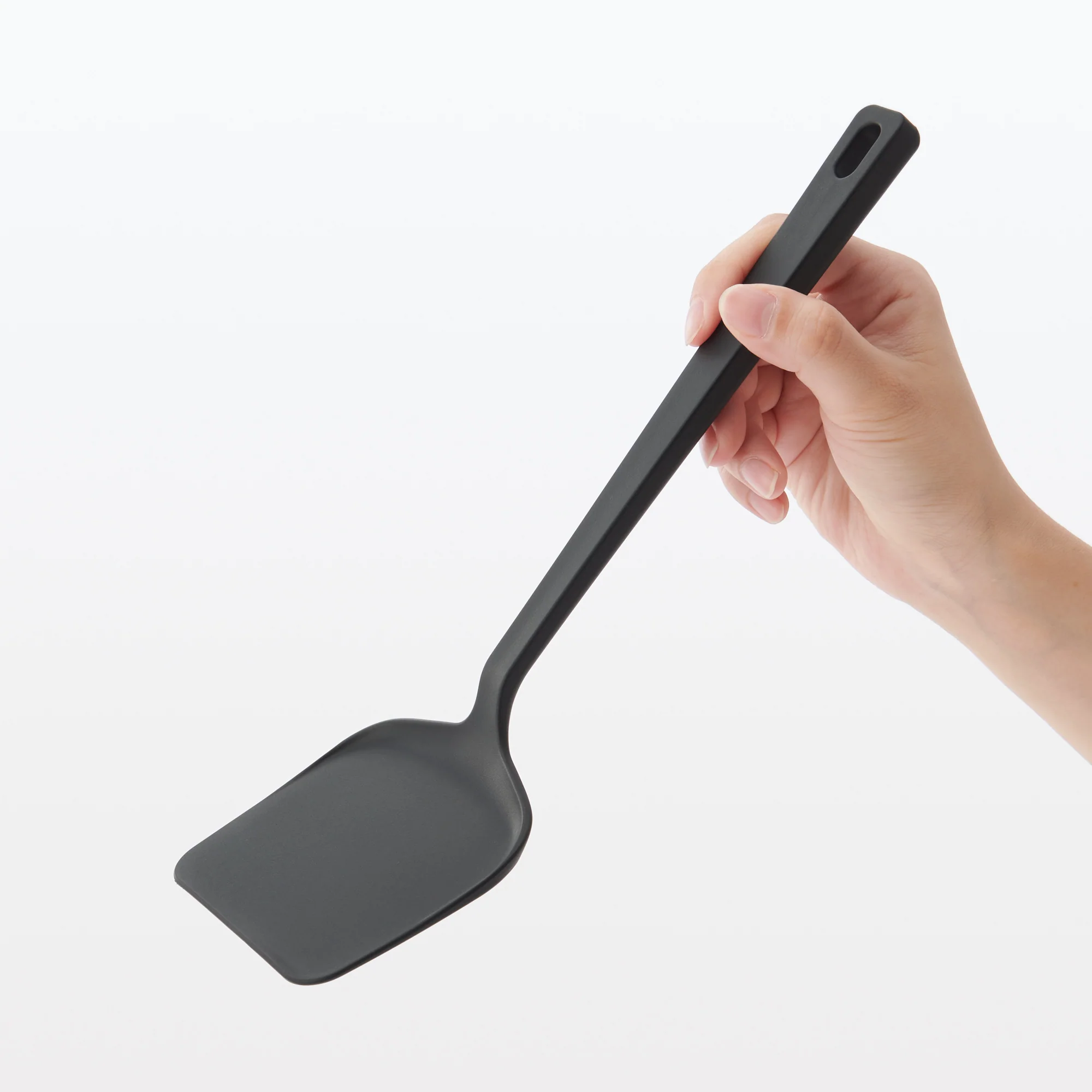 Nylon Turner - Image 2
