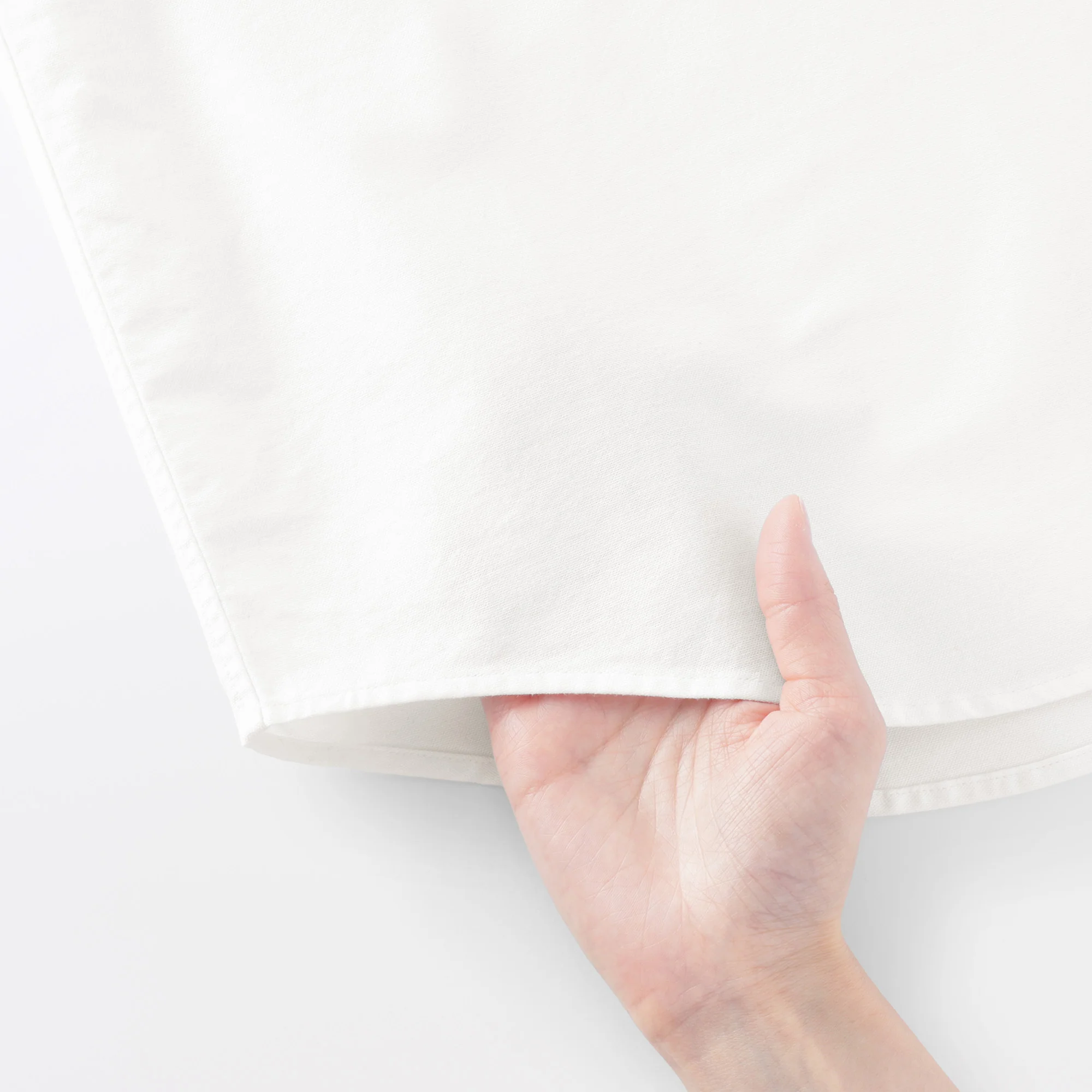 Oxford Pullover Shirt - Image 28