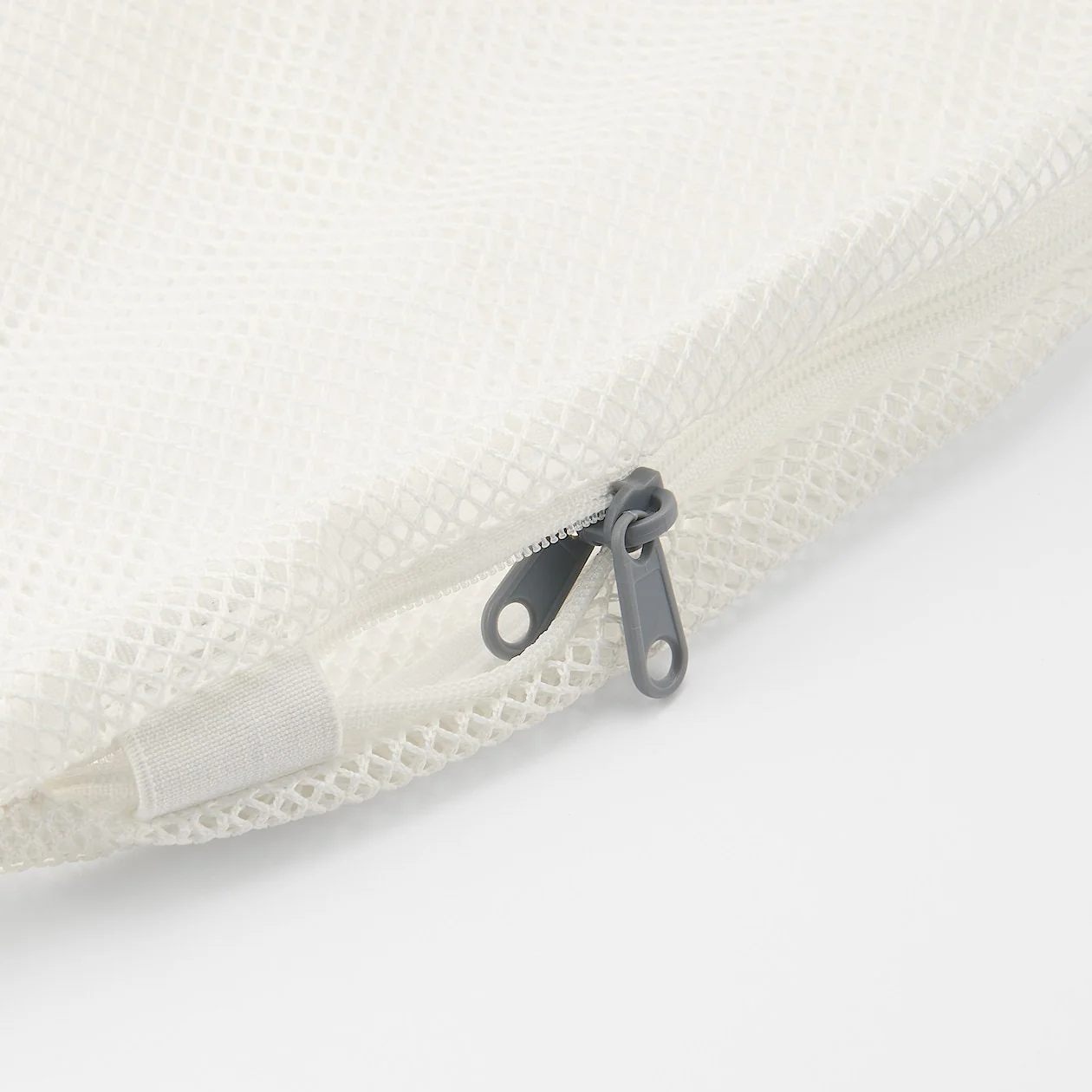 Polyester Reversible Laundry Net - Image 16