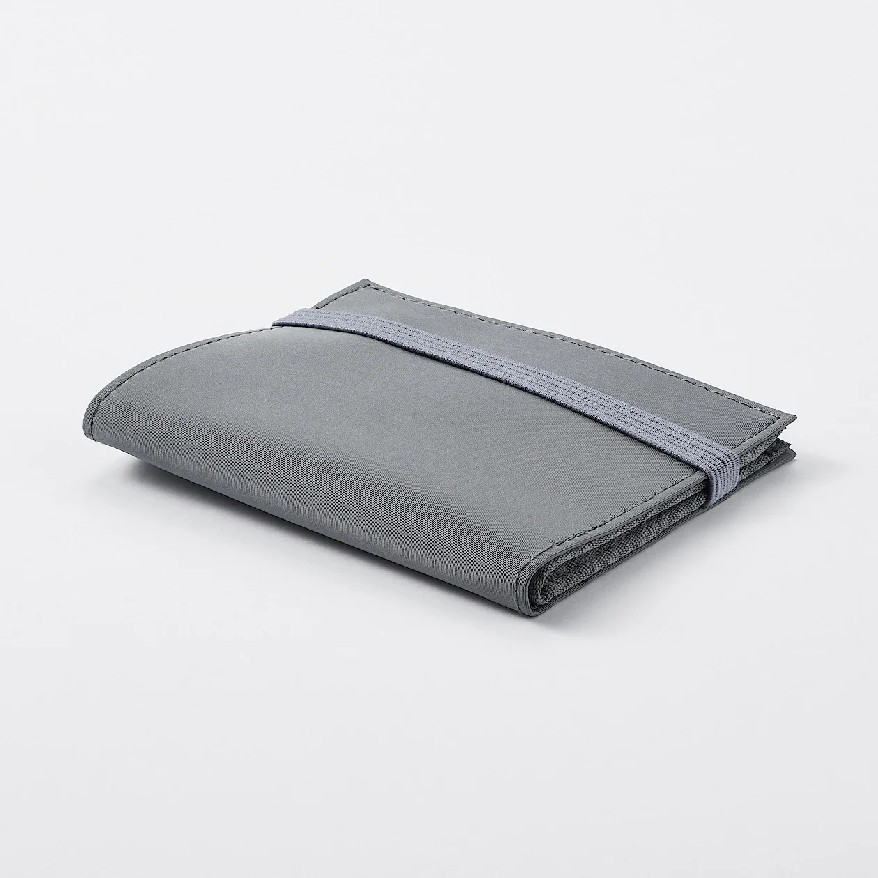 Polyester Travel Wallet - Image 3