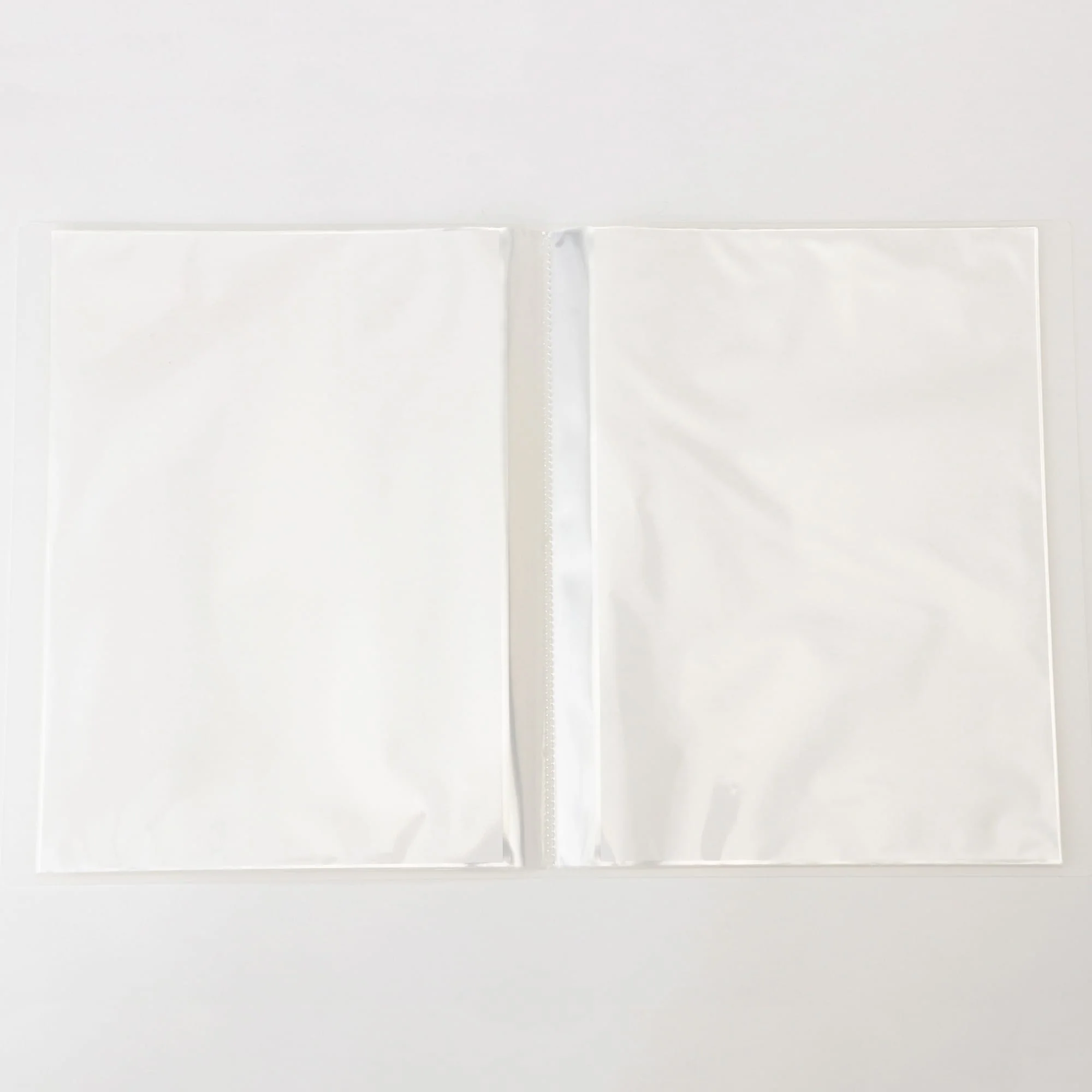 Polypropylene Clear Folder Side Opening A4 - Image 3
