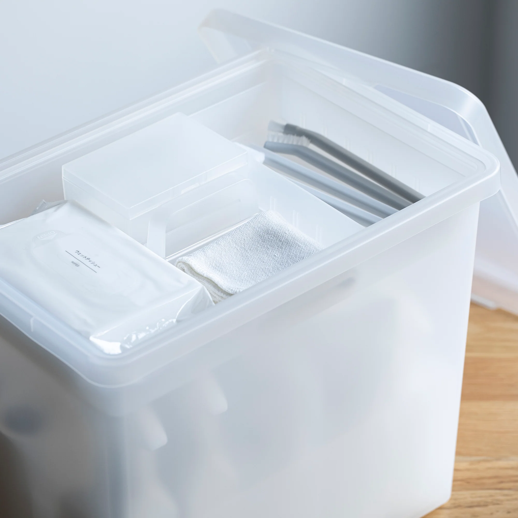 Polypropylene Storage Box Lid - Image 12