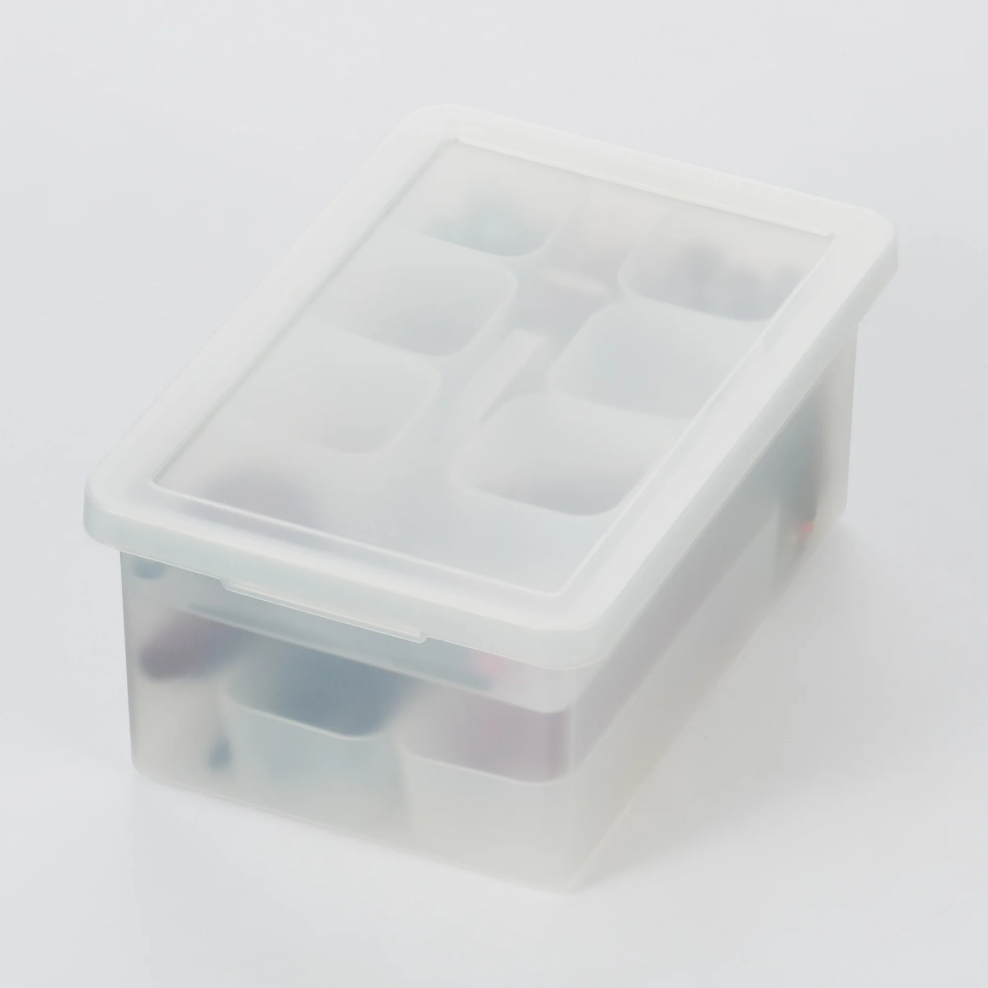 Polypropylene Storage Box Lid - Image 6