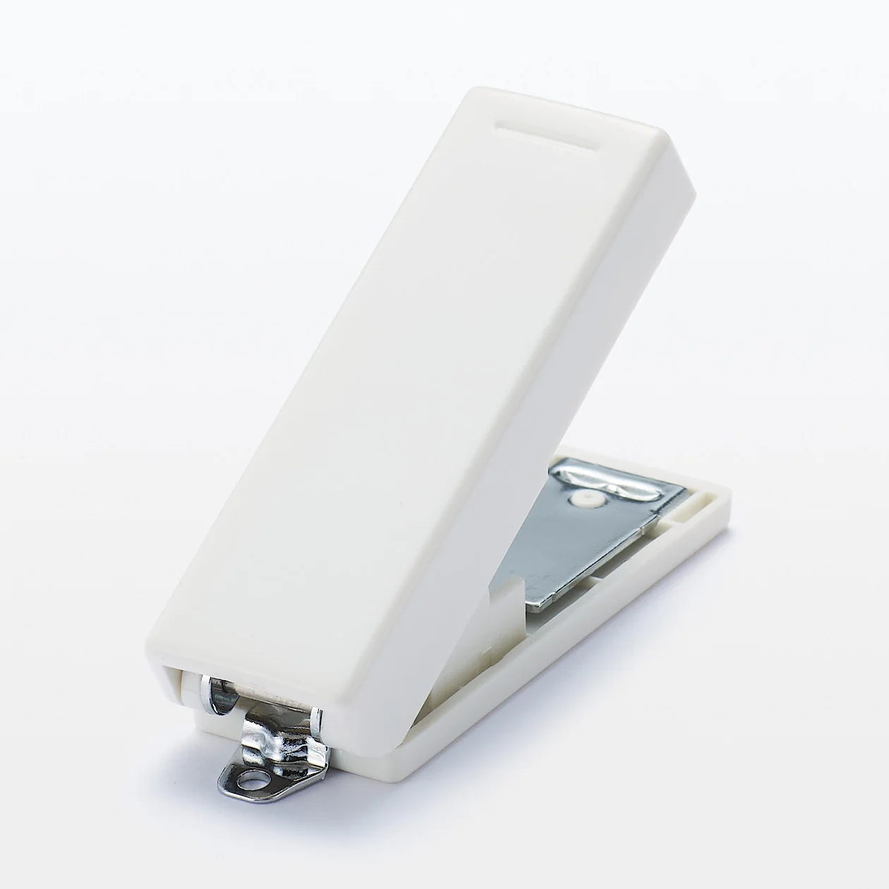 Portable Stapler - Image 4