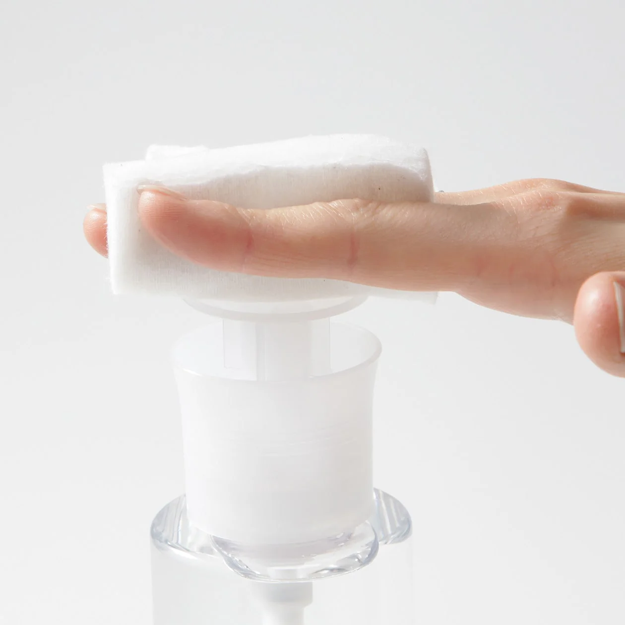 Pump Head for Cotton Pads - Image 7