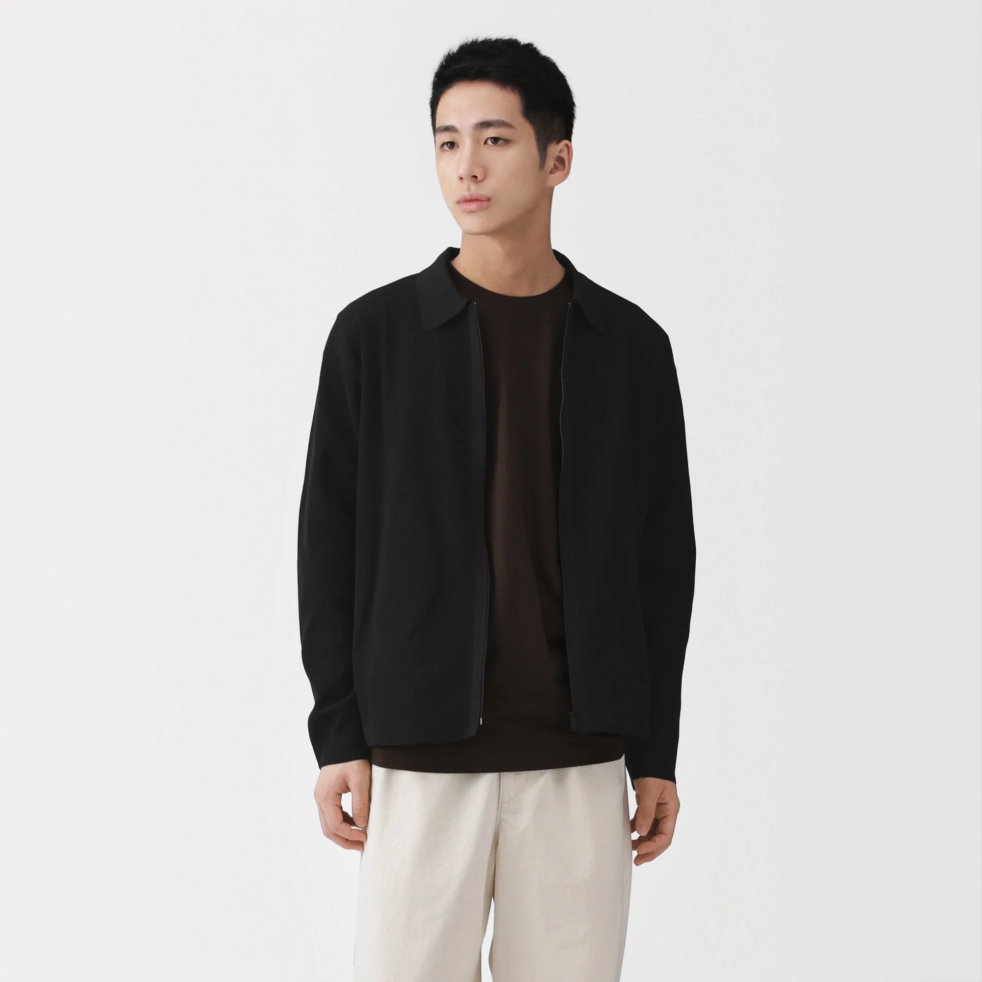 Quick Dry Knit Blouson - Image 19