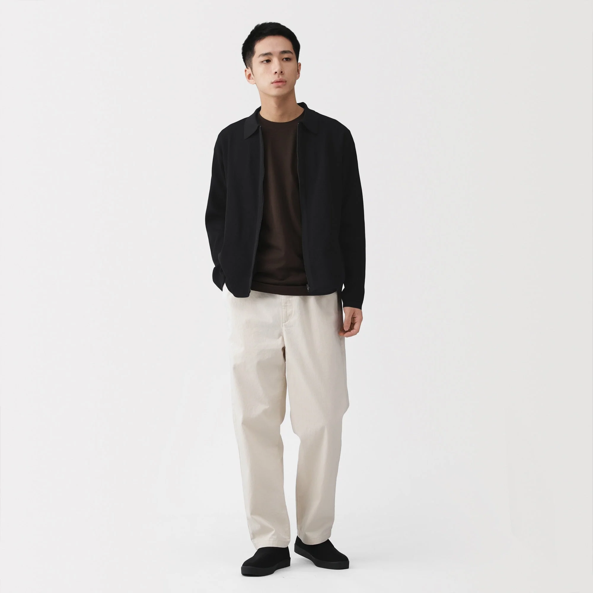 Quick Dry Knit Blouson - Image 20