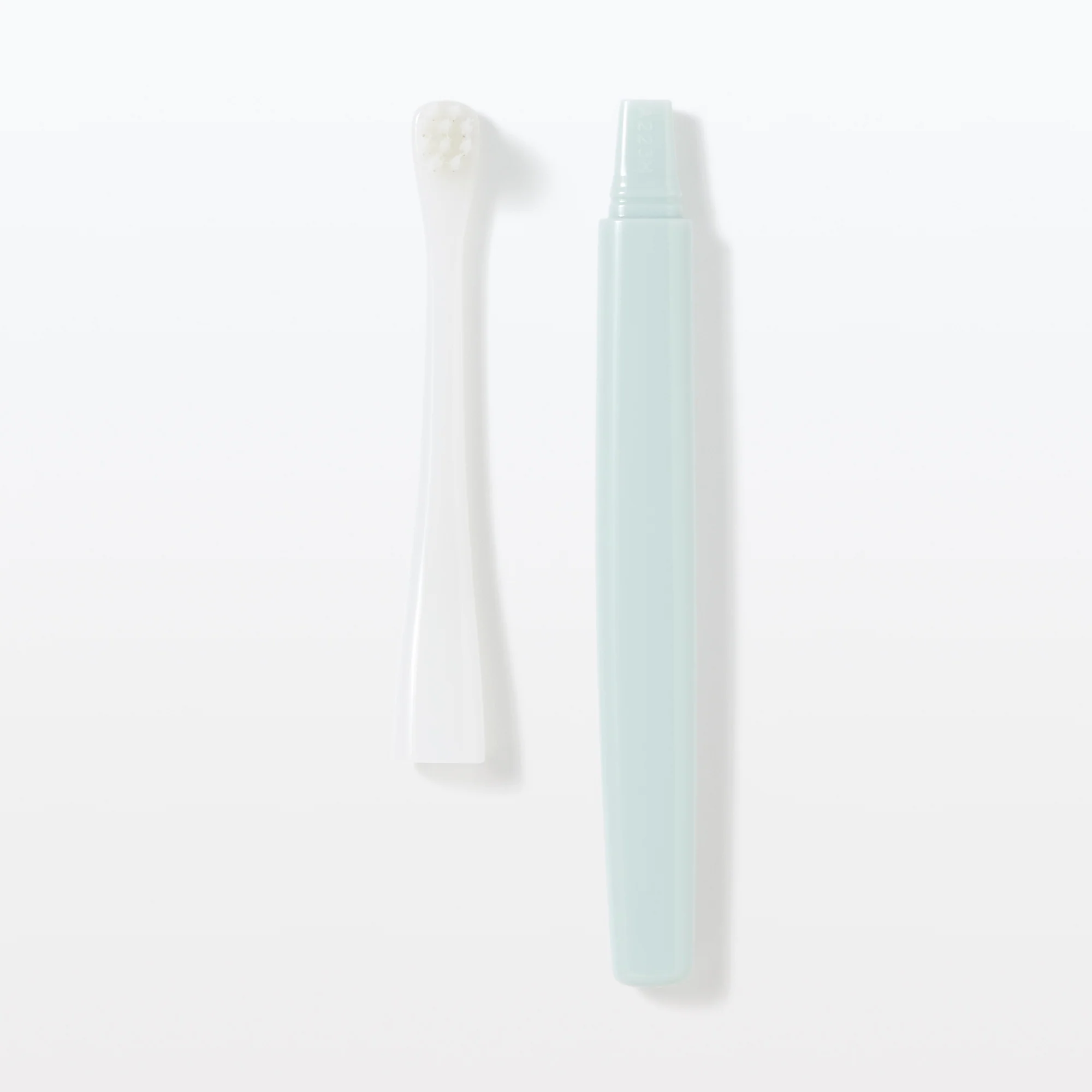 Replaceable Head Compact Soft Toothbrush - Blue - Image 5