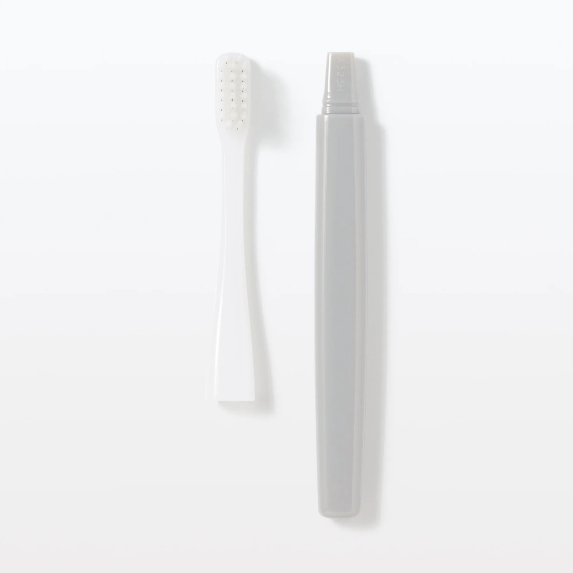 Replaceable Head Soft Toothbrush - Grey - Image 5